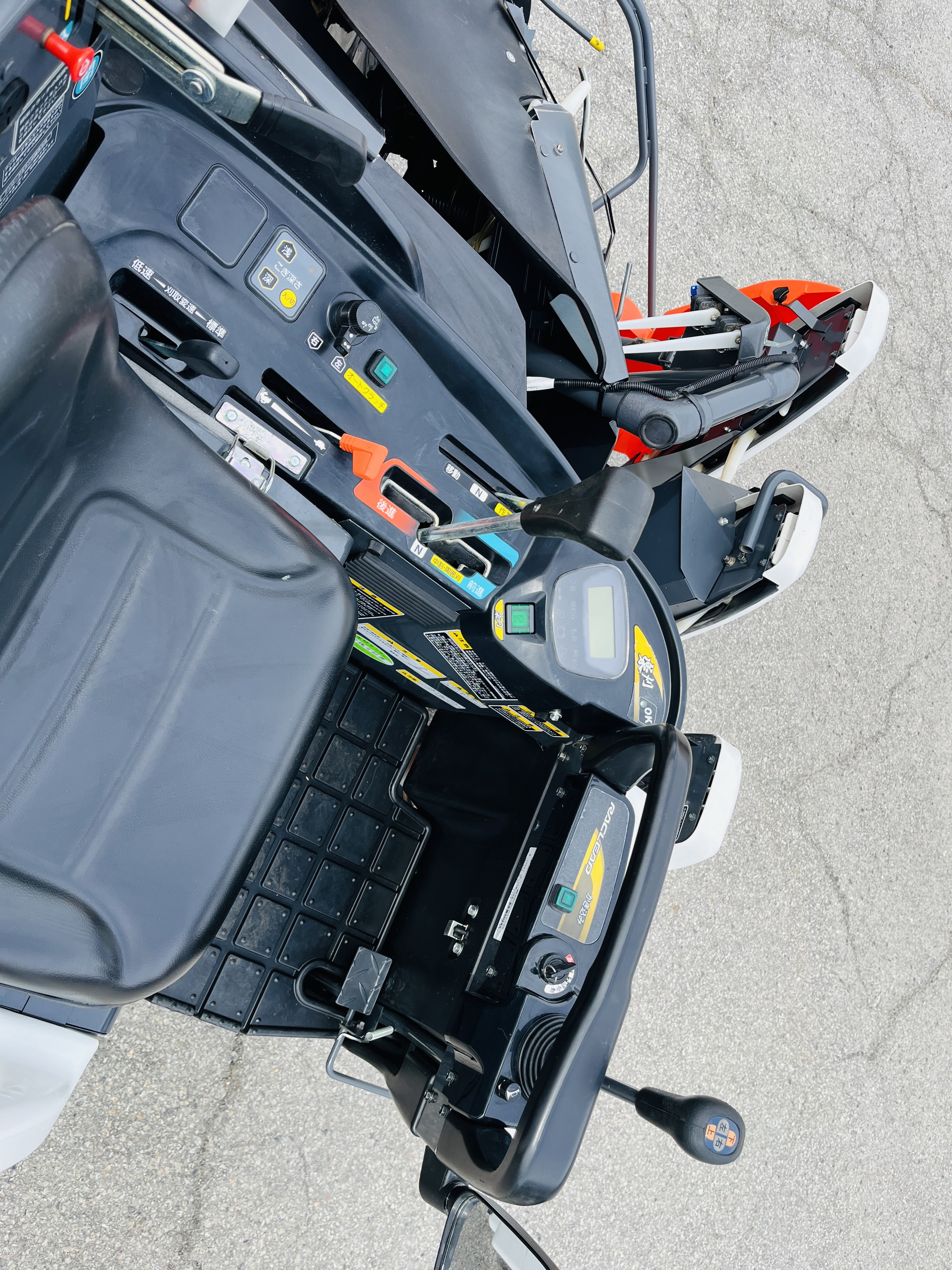 クボタ 中古コンバイン ER320-GWの商品画像8