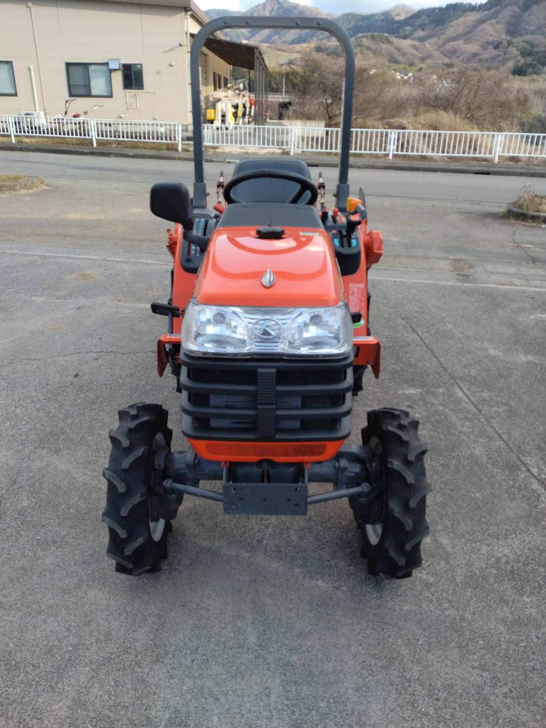 クボタ 中古トラクター GB135BA