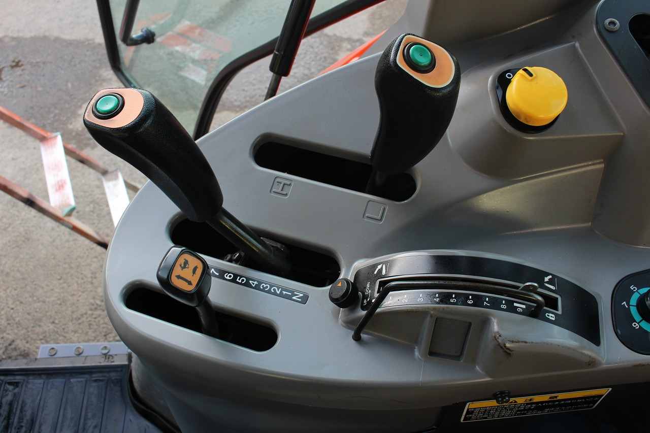 クボタ 中古トラクター MZ65の商品画像6