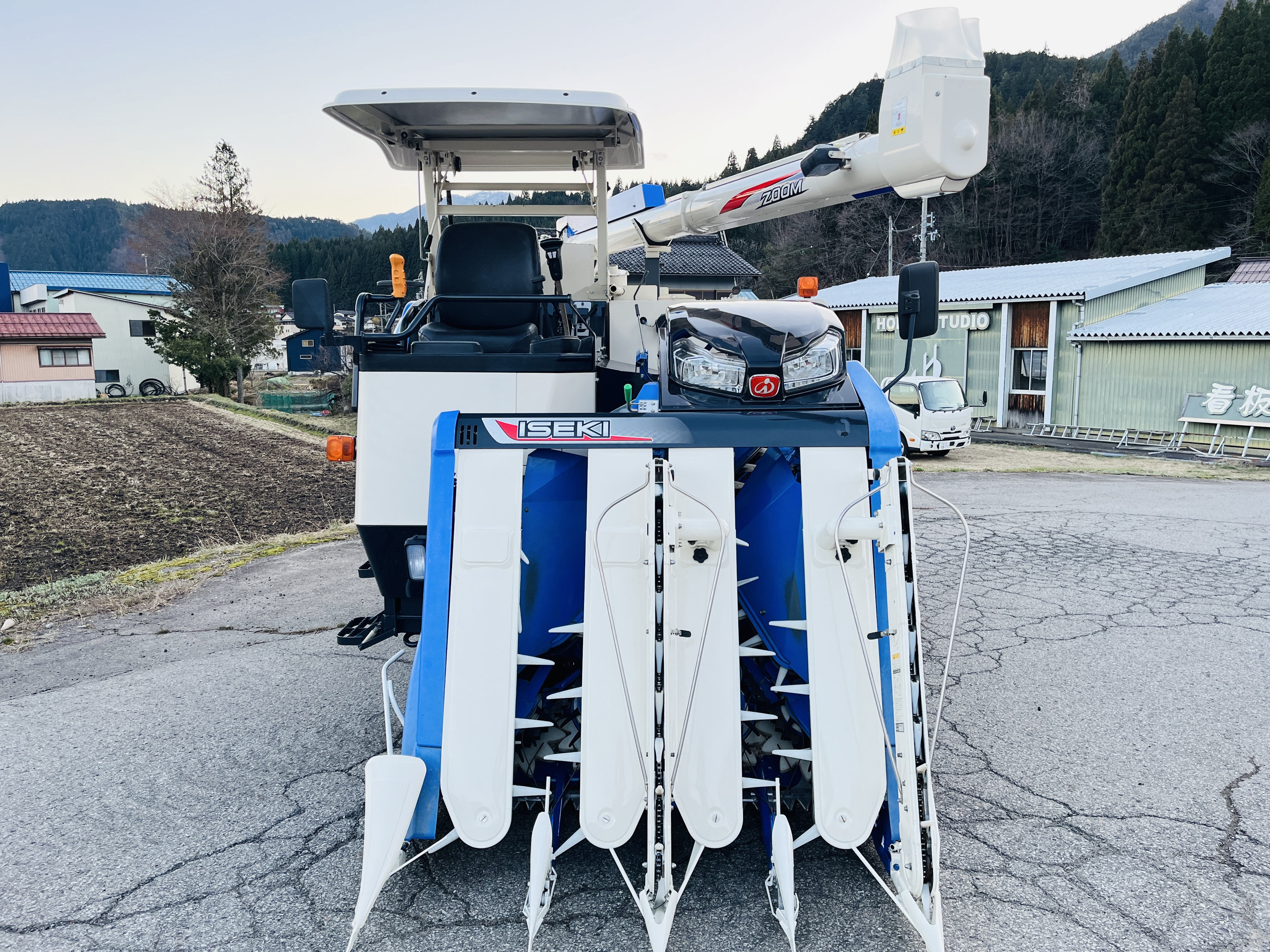 イセキ 中古コンバイン HFR450G-ZARLWの商品画像3