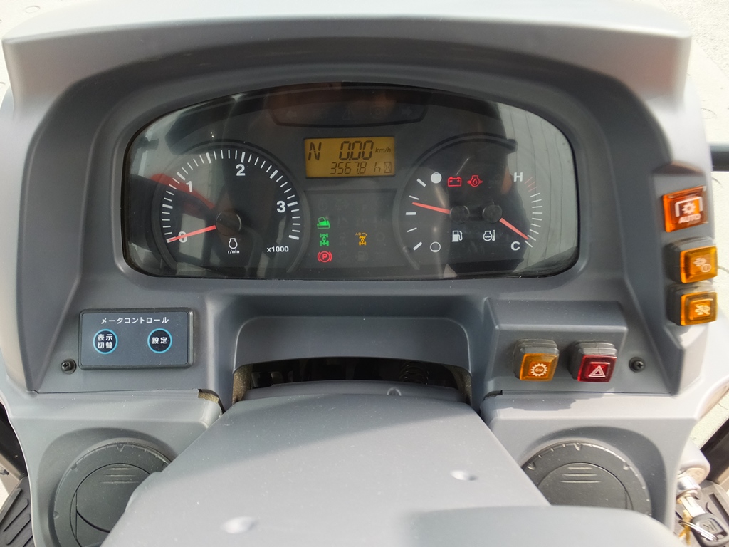 クボタ 中古トラクター MR70 QMAXULの商品画像5