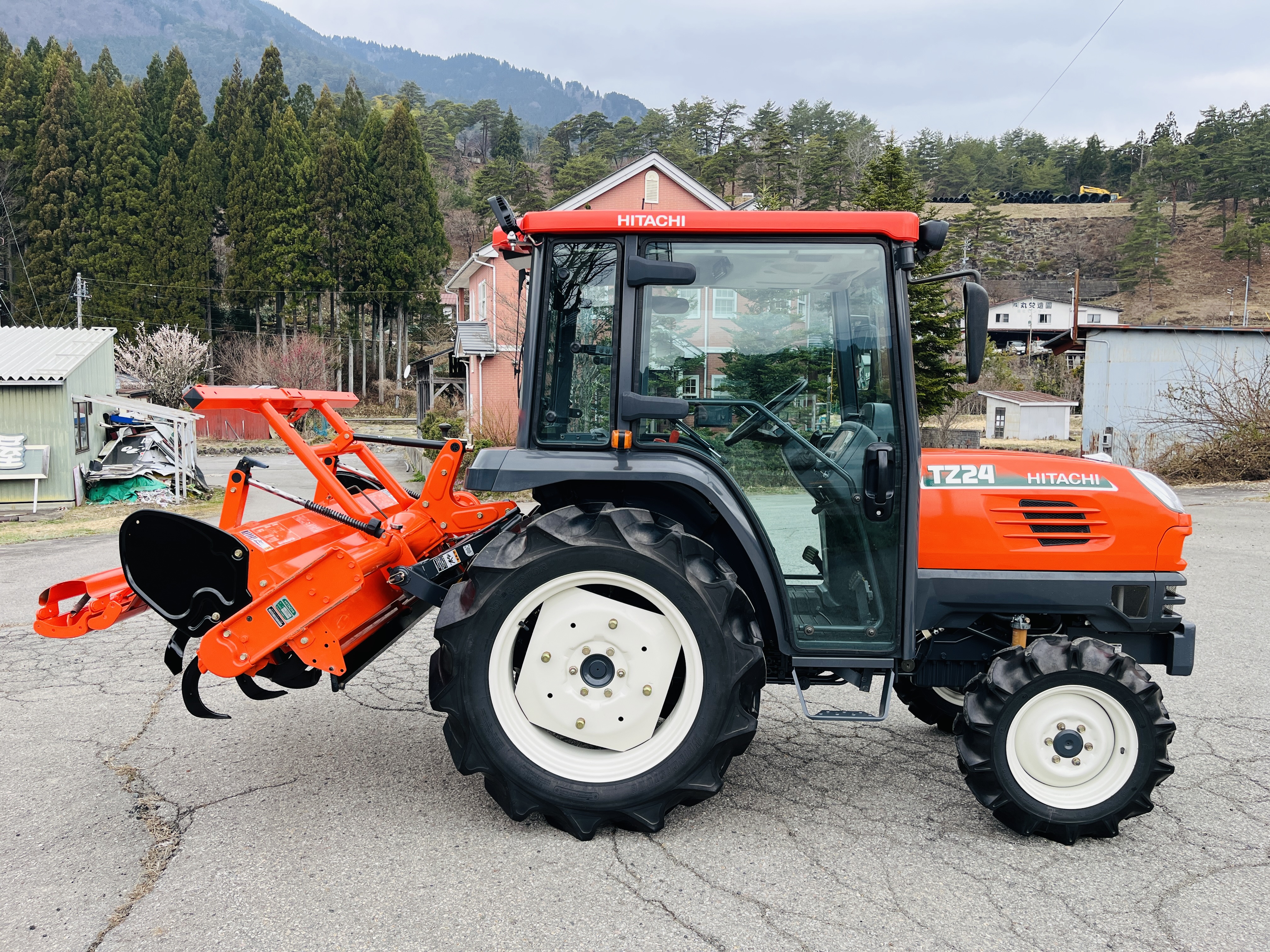 日立 中古トラクター TZ24Qの商品画像6