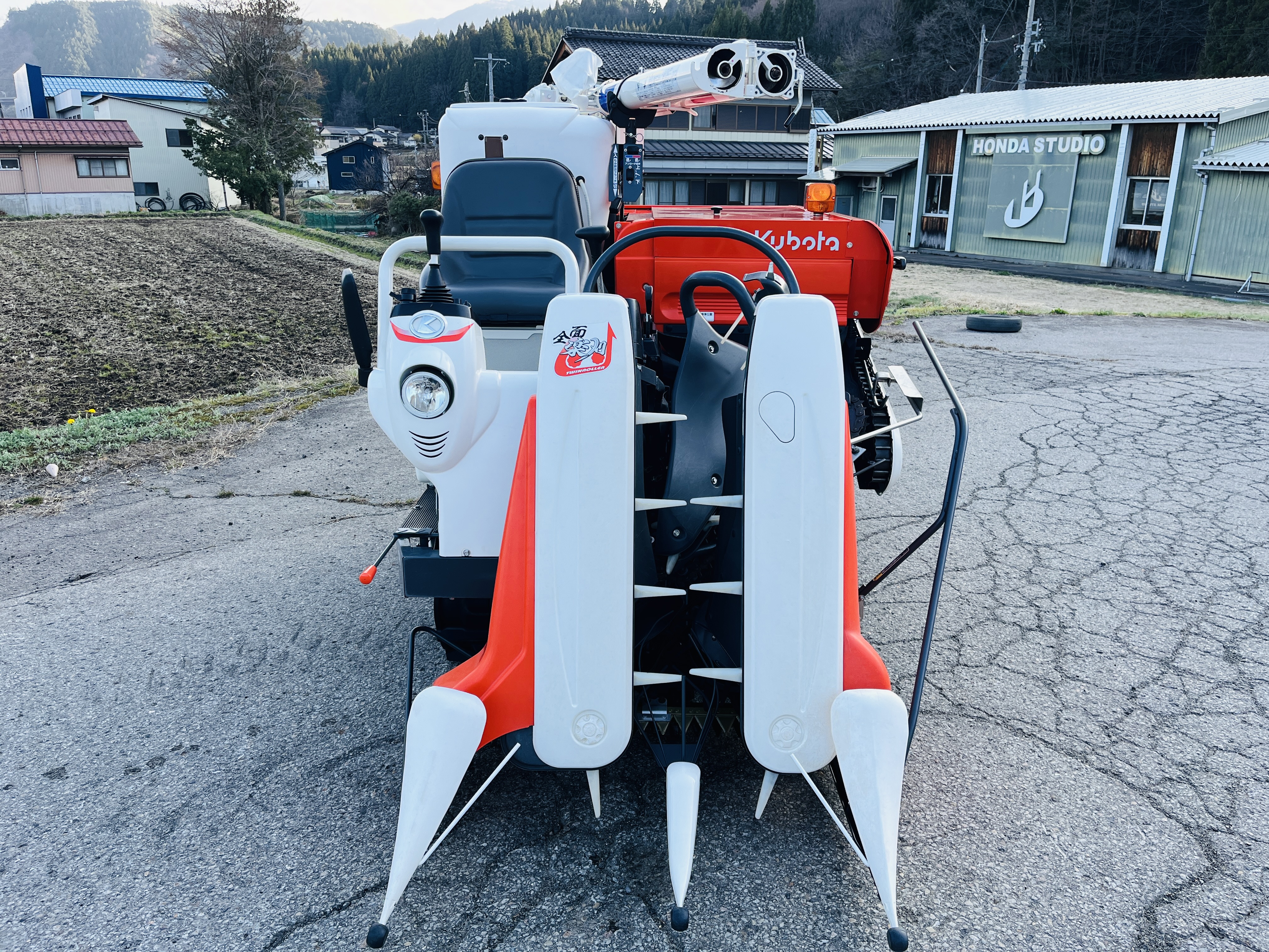 クボタ 中古コンバイン ER213NG-Wの商品画像3