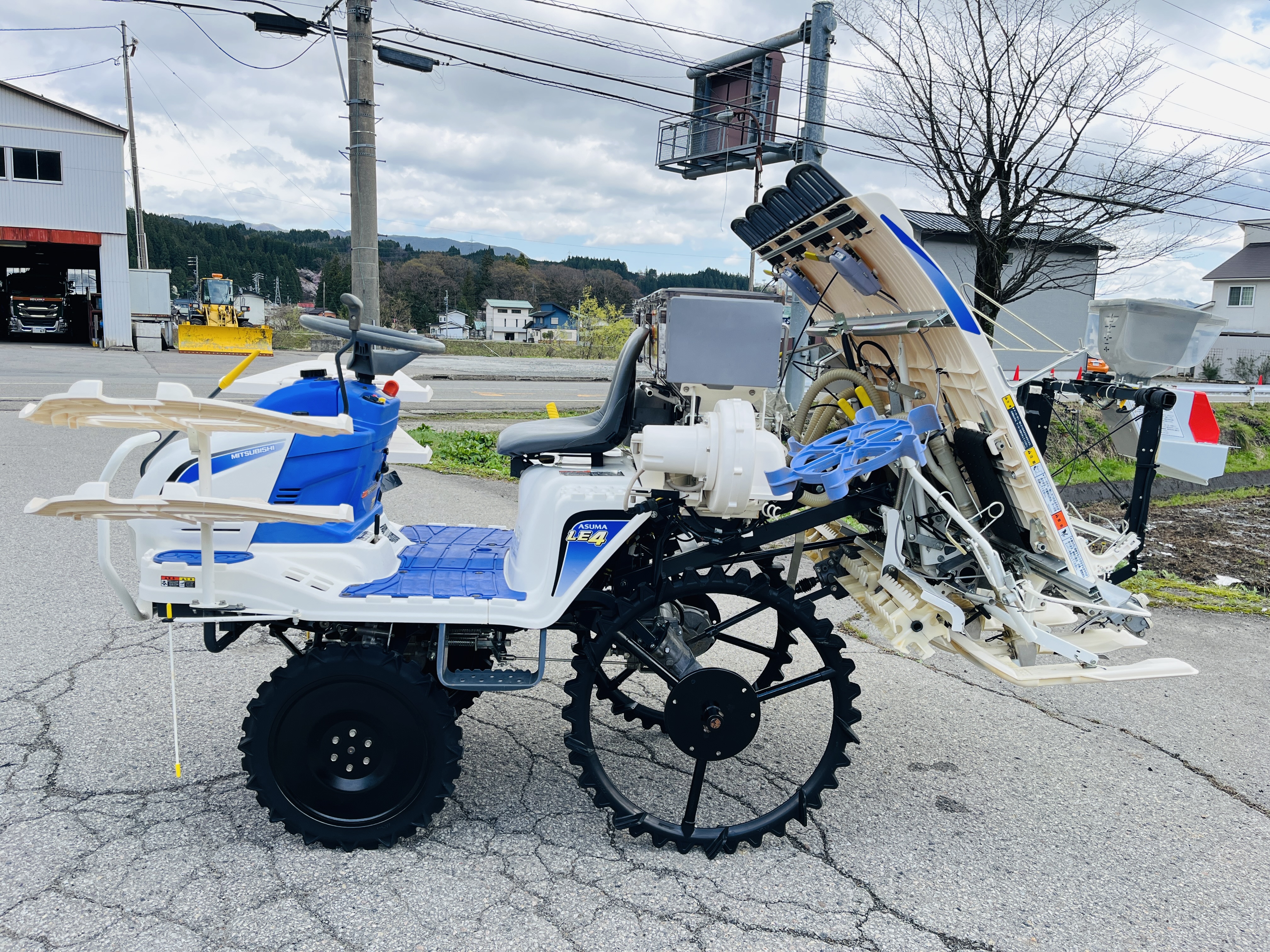 三菱マヒンドラ農機 中古田植機 LE4の商品画像6