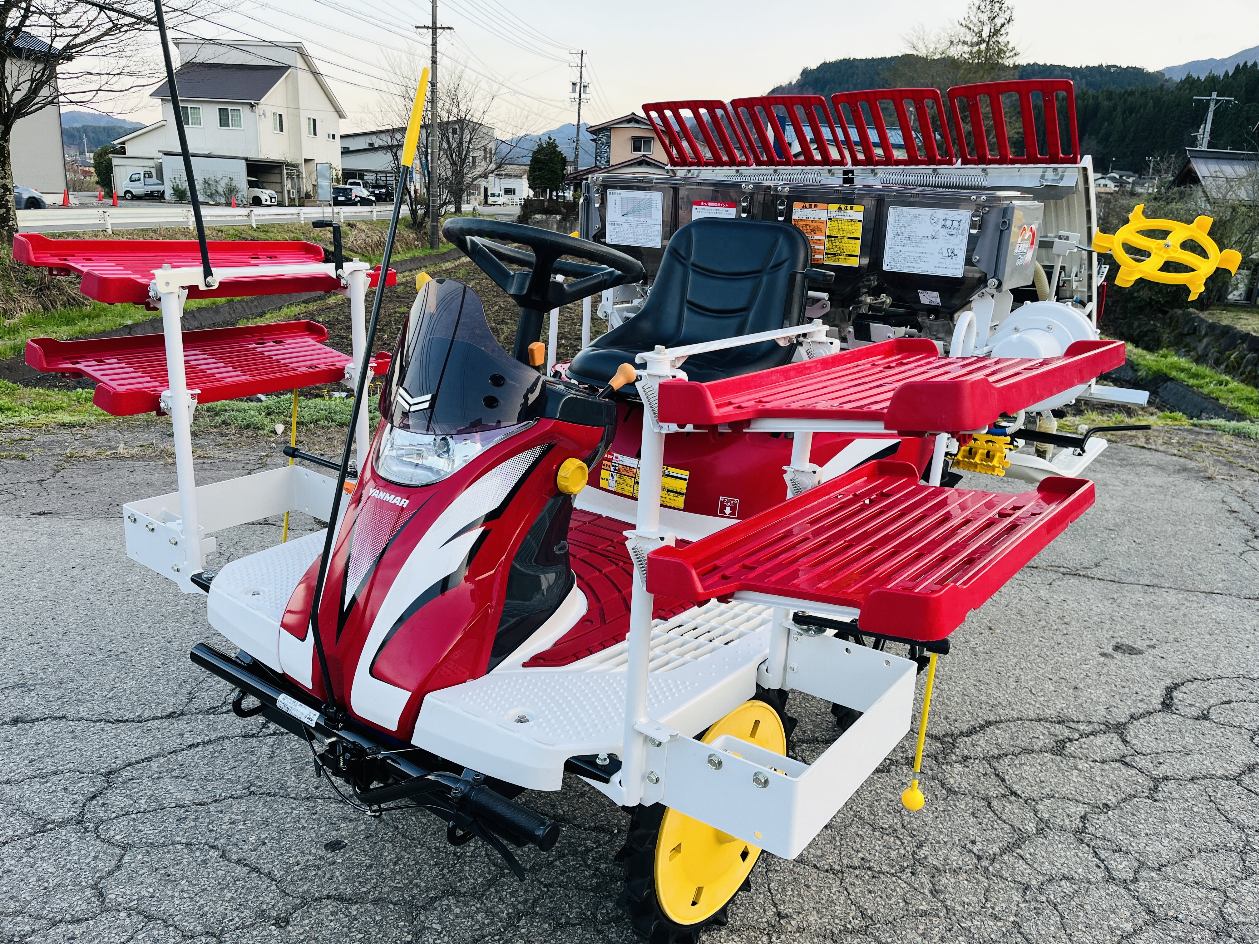 ヤンマー 中古田植機 YR4J