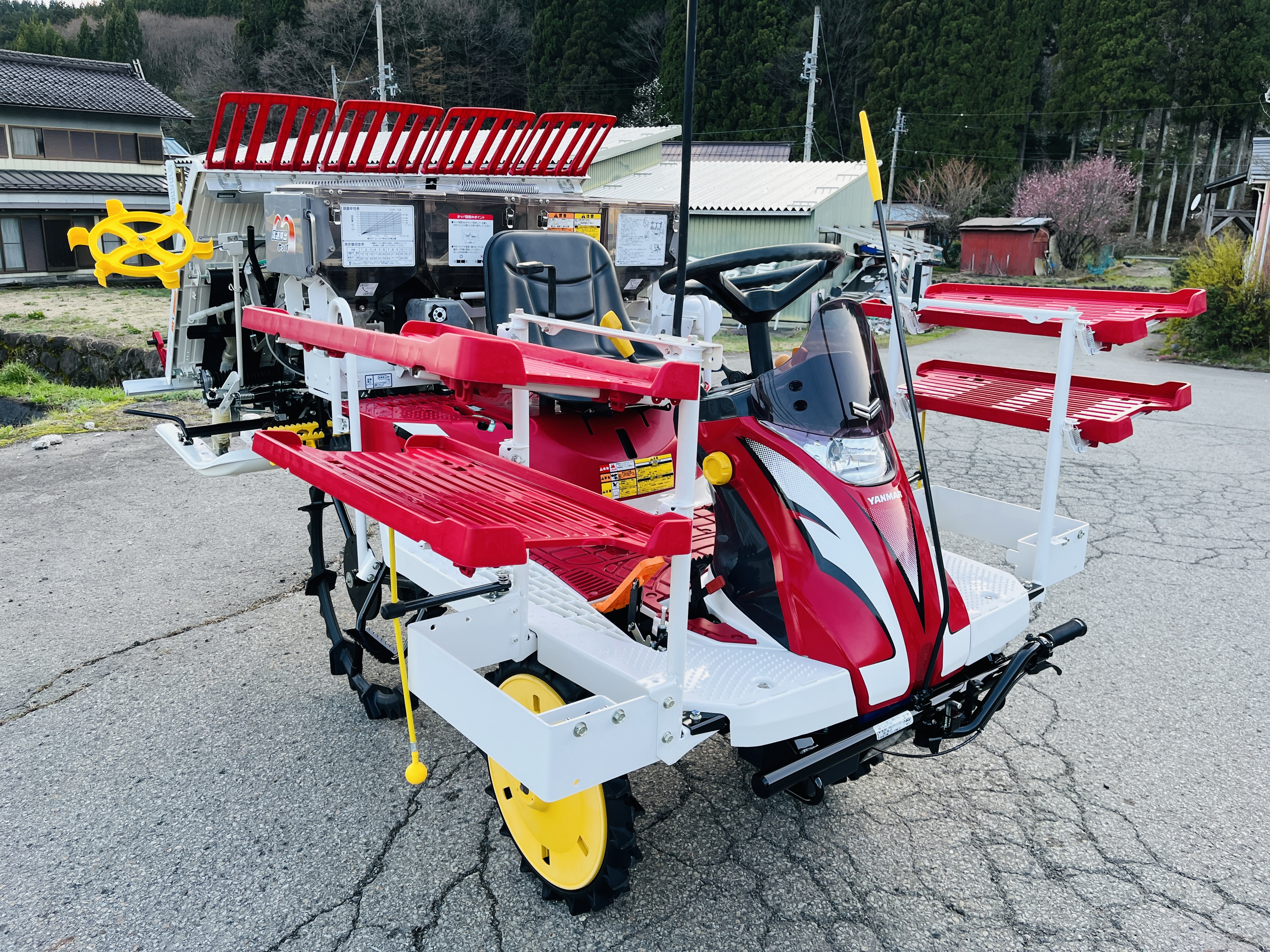 ヤンマー 中古田植機 YR4Jの商品画像2