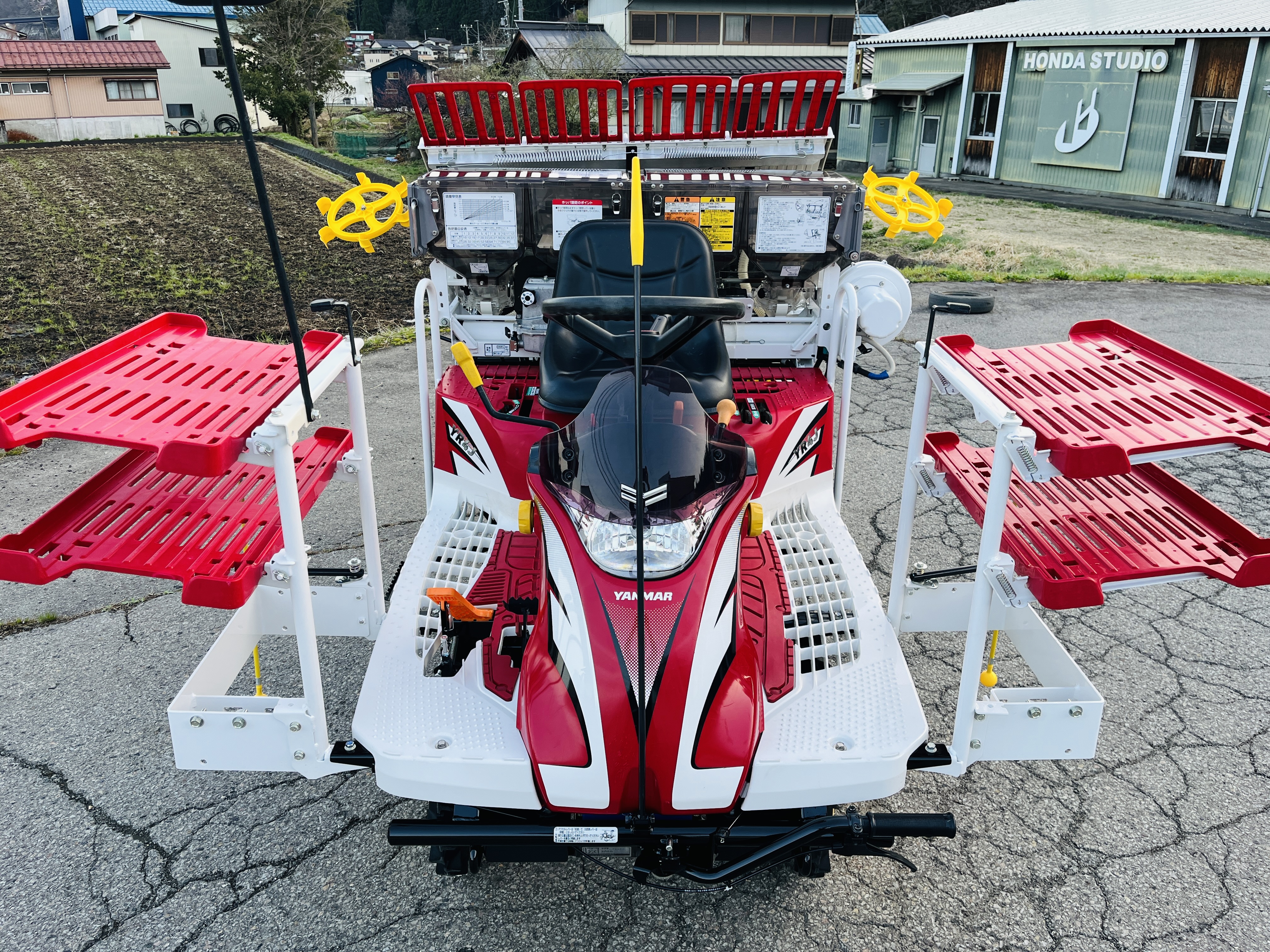 ヤンマー 中古田植機 YR4Jの商品画像3