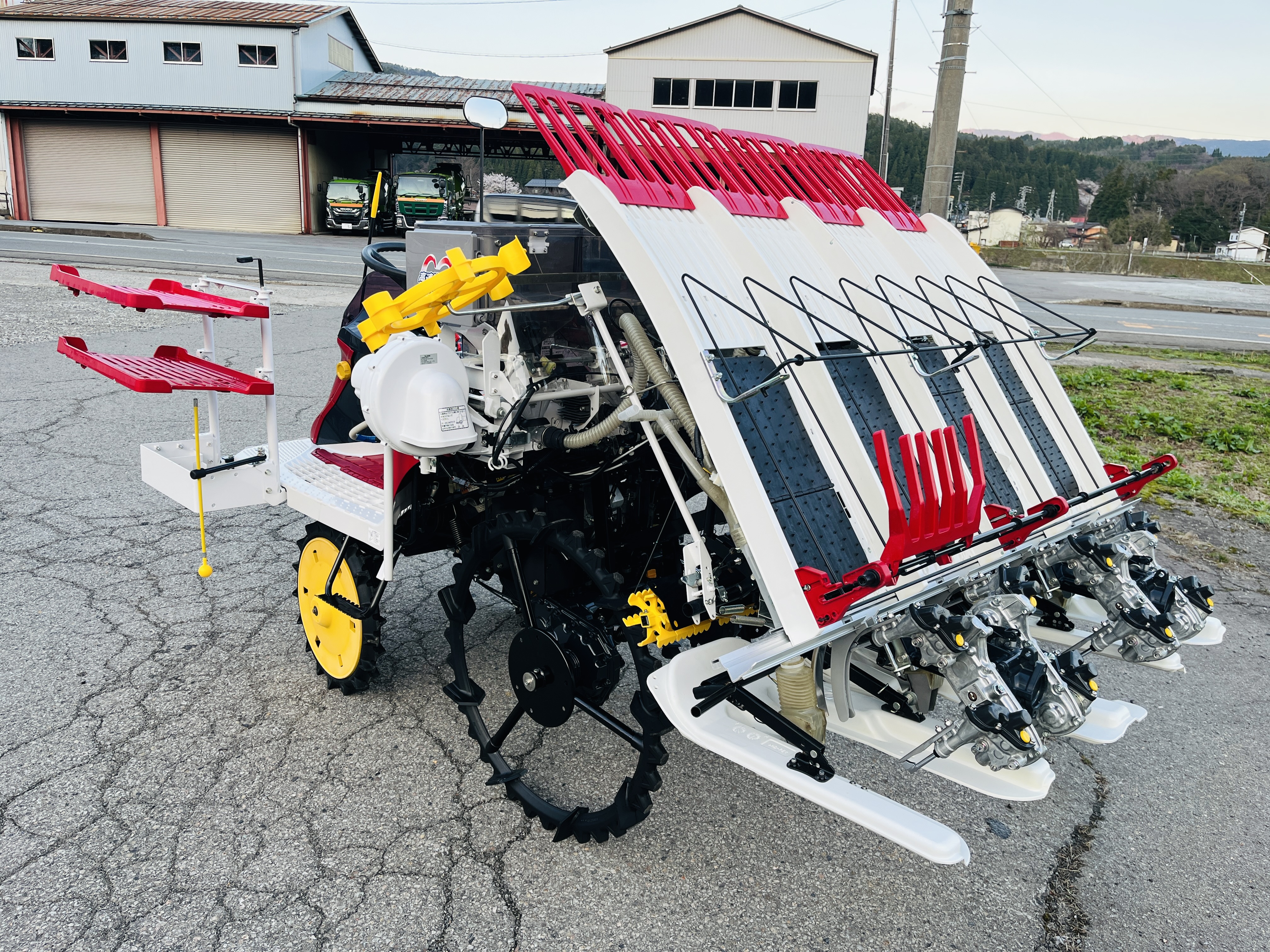 ヤンマー 中古田植機 YR4Jの商品画像4