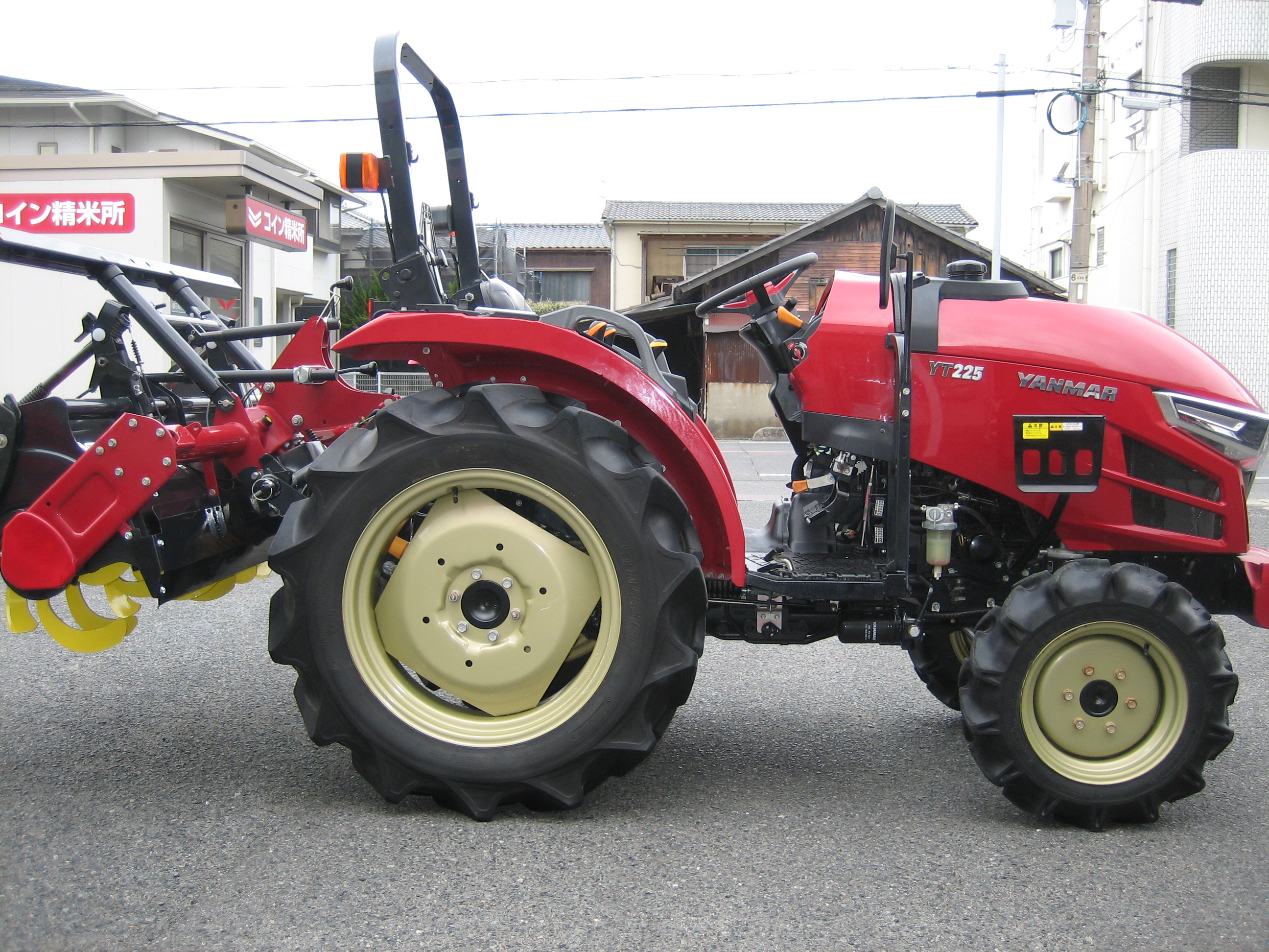 ヤンマー 中古トラクター YT225XUKS5の商品画像3