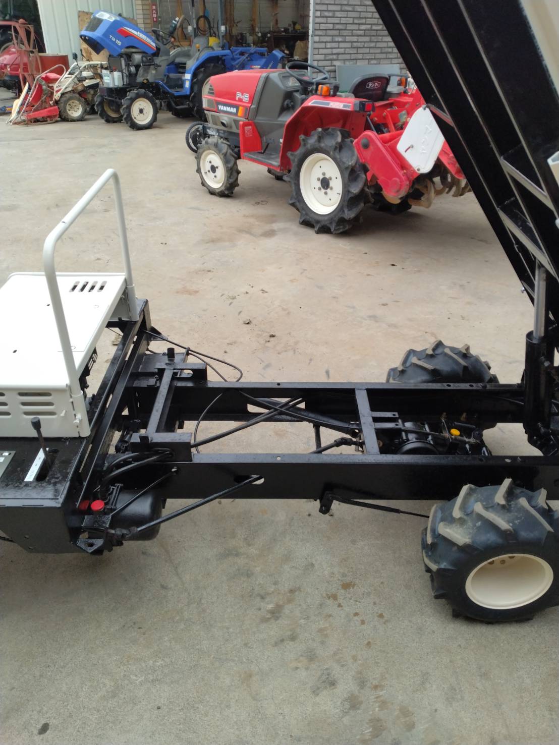 ヤンマー 中古運搬機 FG161Dの商品画像7