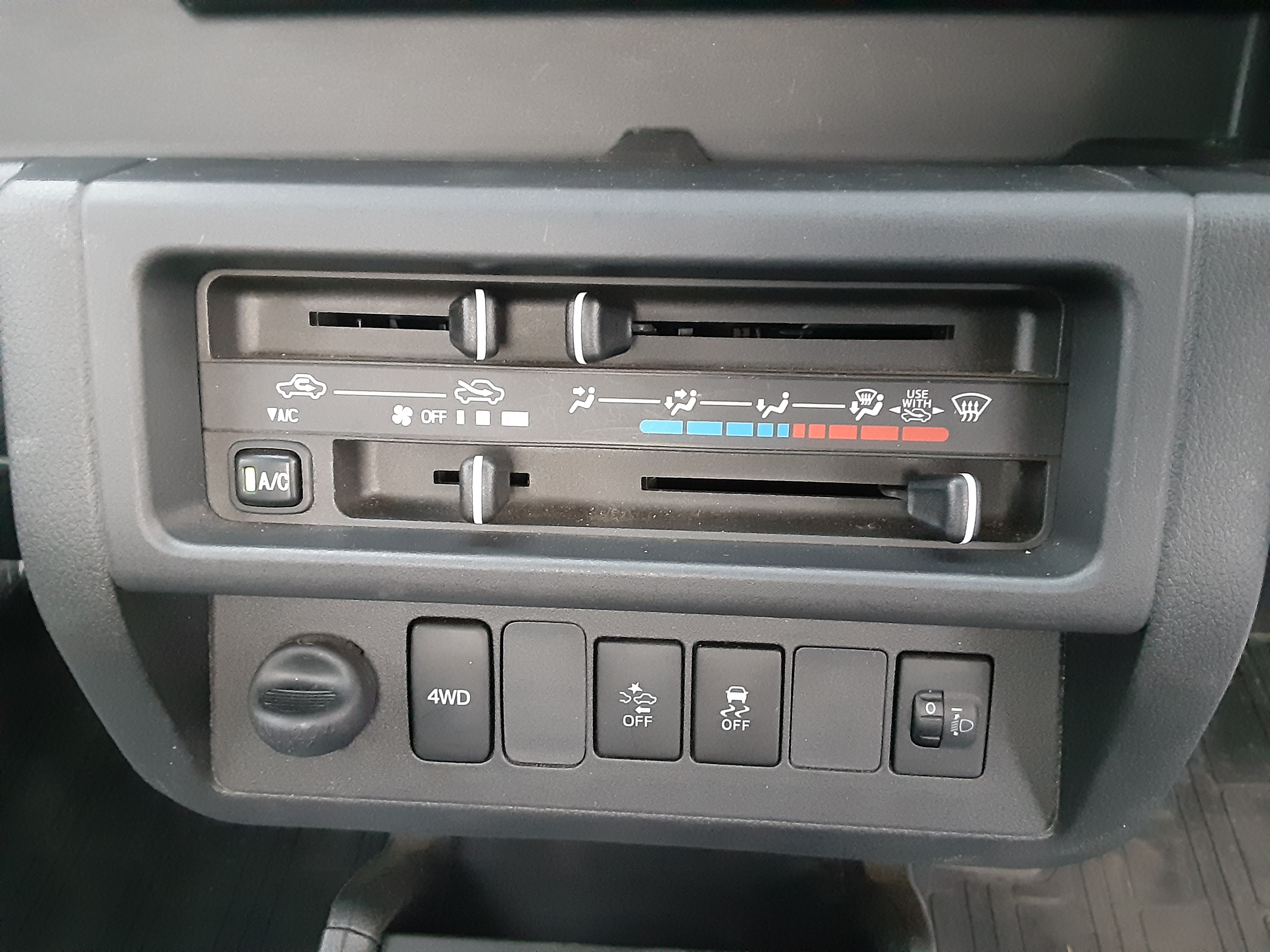 ダイハツ 中古車 ハイゼットトラック スタンダードSAIIItの商品画像6