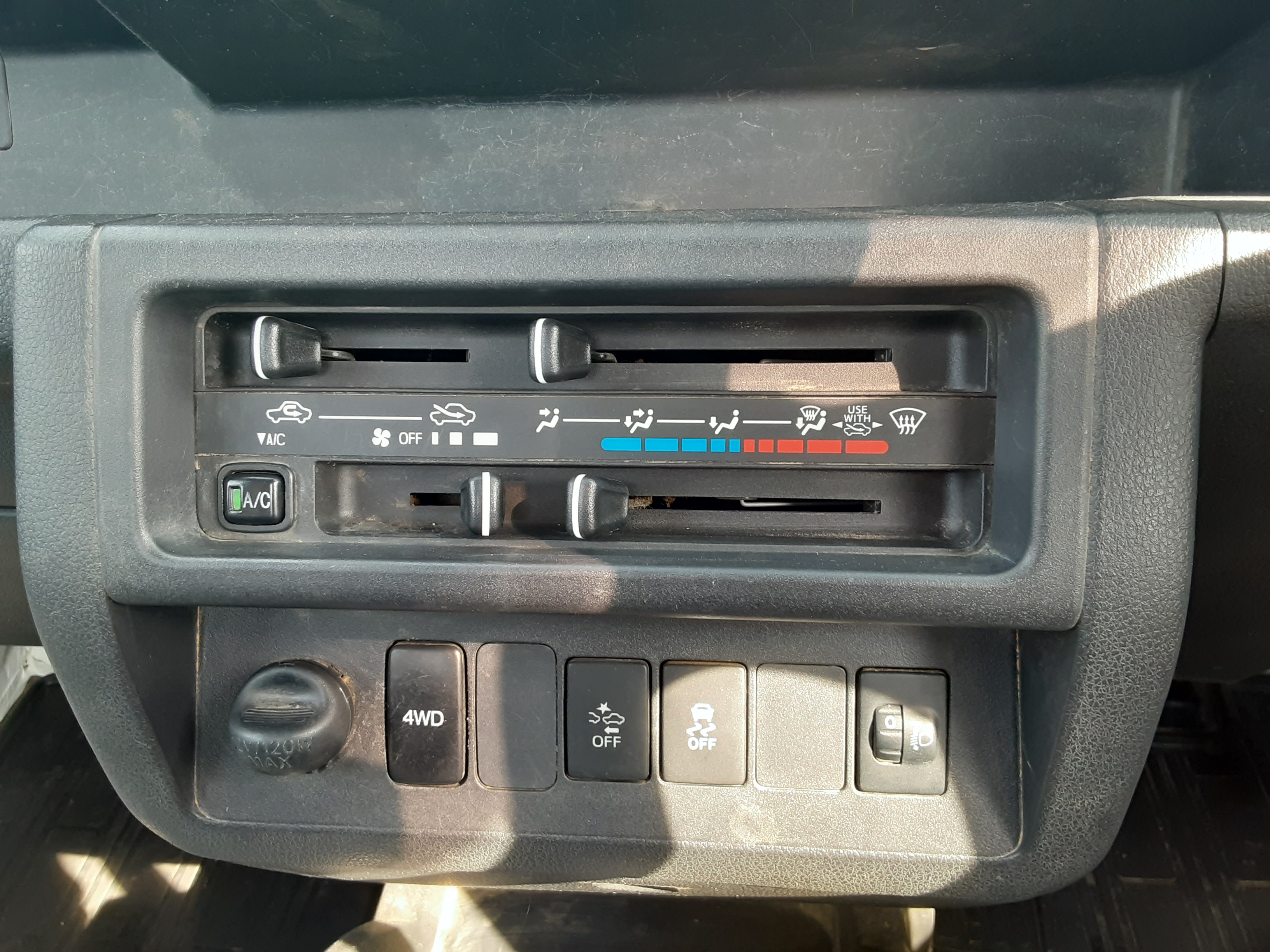 ダイハツ 中古車 ハイゼットトラックの商品画像6