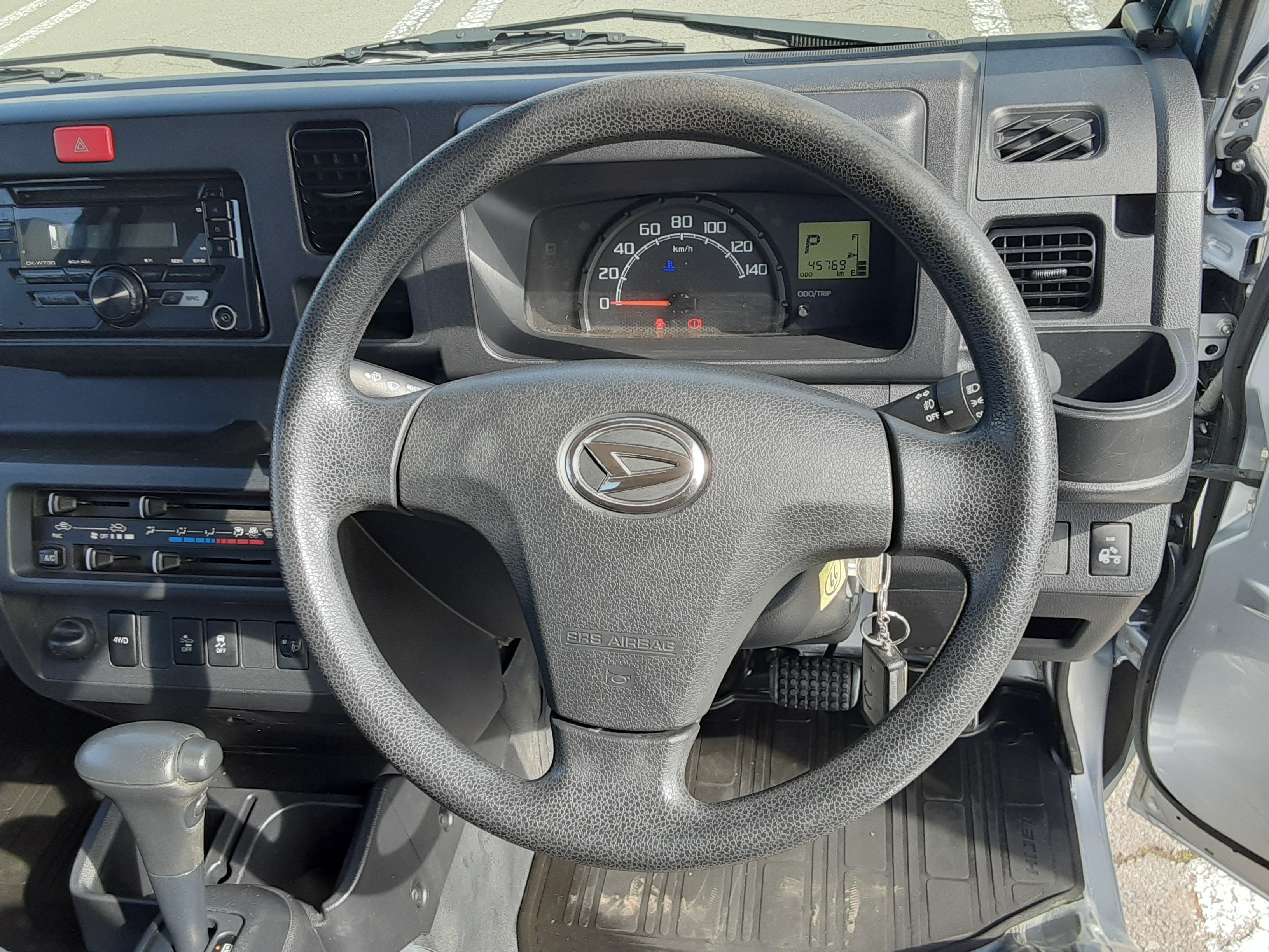 ダイハツ 中古車 ハイゼットトラックの商品画像3