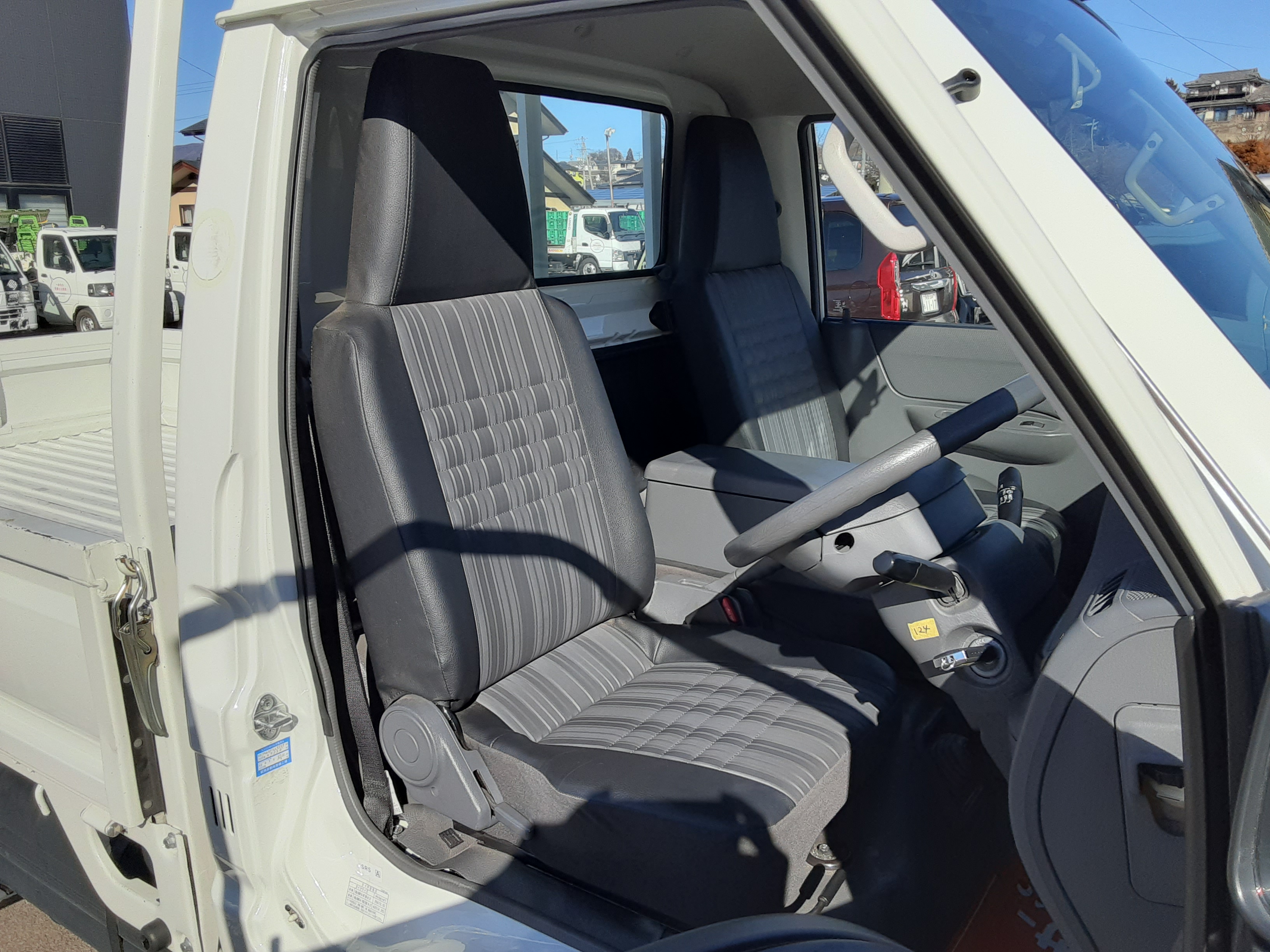 マツダ 中古車 ボンゴトラック　シングルワイドローＤＸの商品画像8