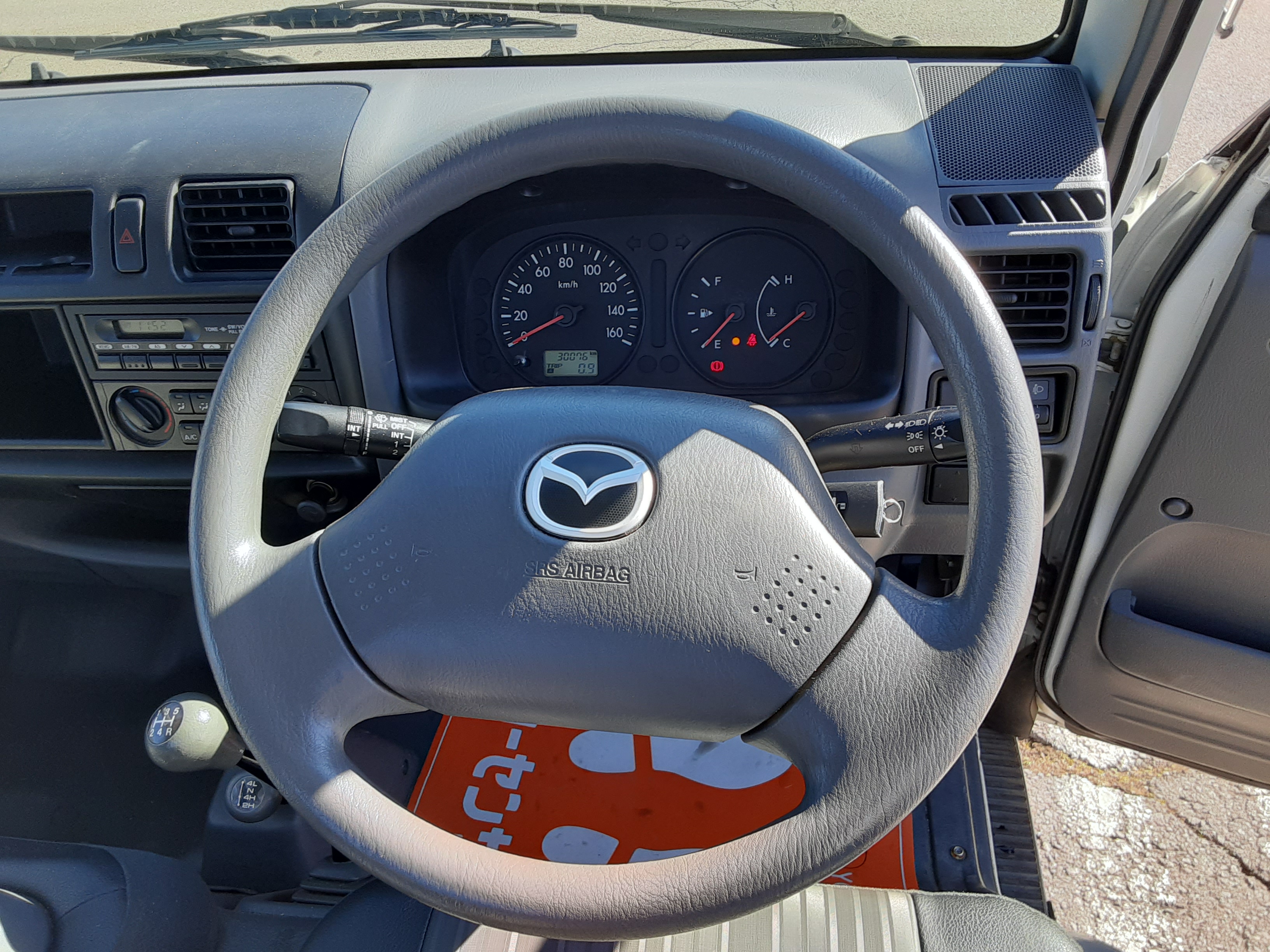 マツダ 中古車 ボンゴトラック　シングルワイドローＤＸの商品画像3