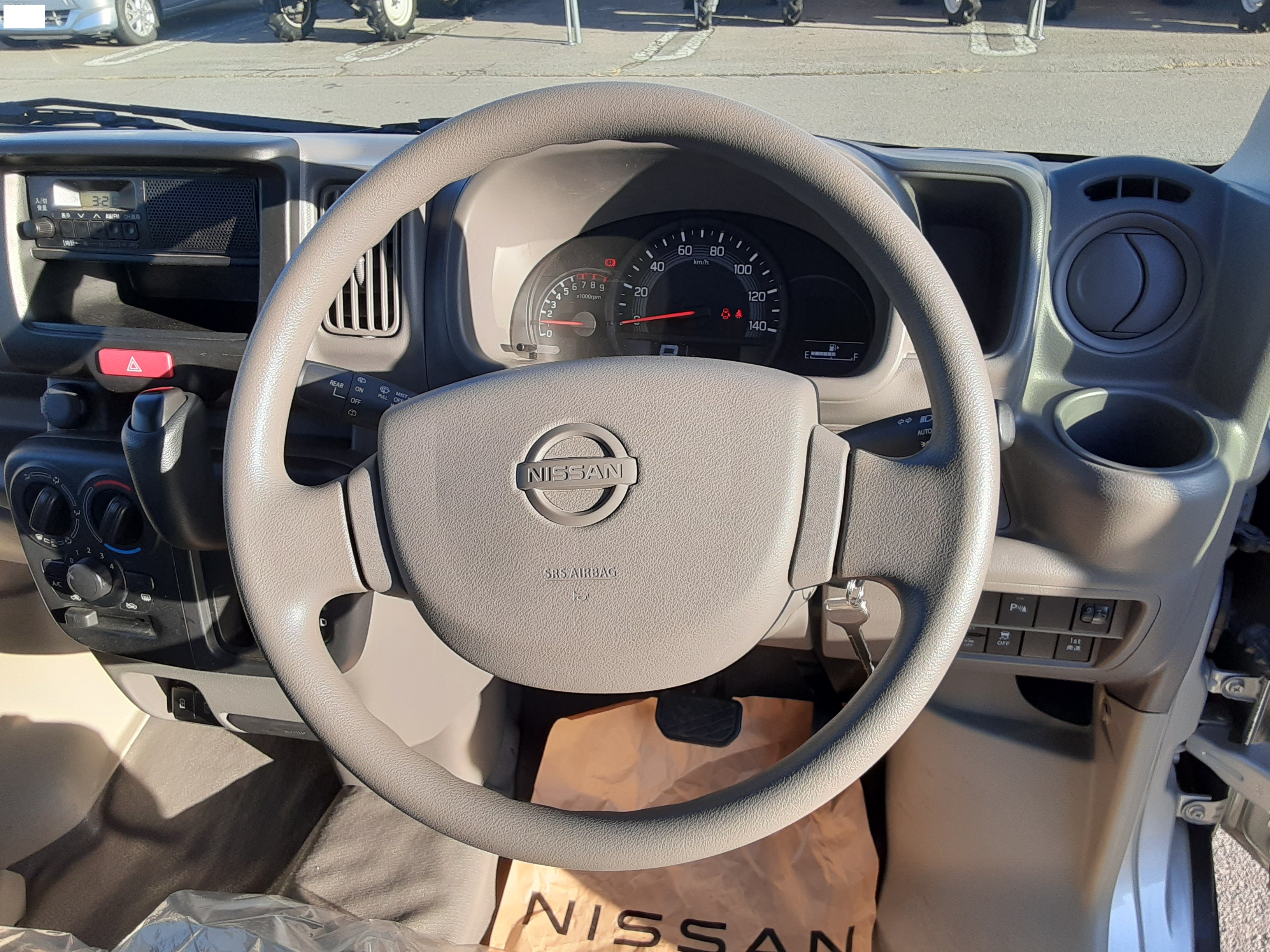 日産 中古車 NV100クリッパーバン DX セーフティパッケージの商品画像3