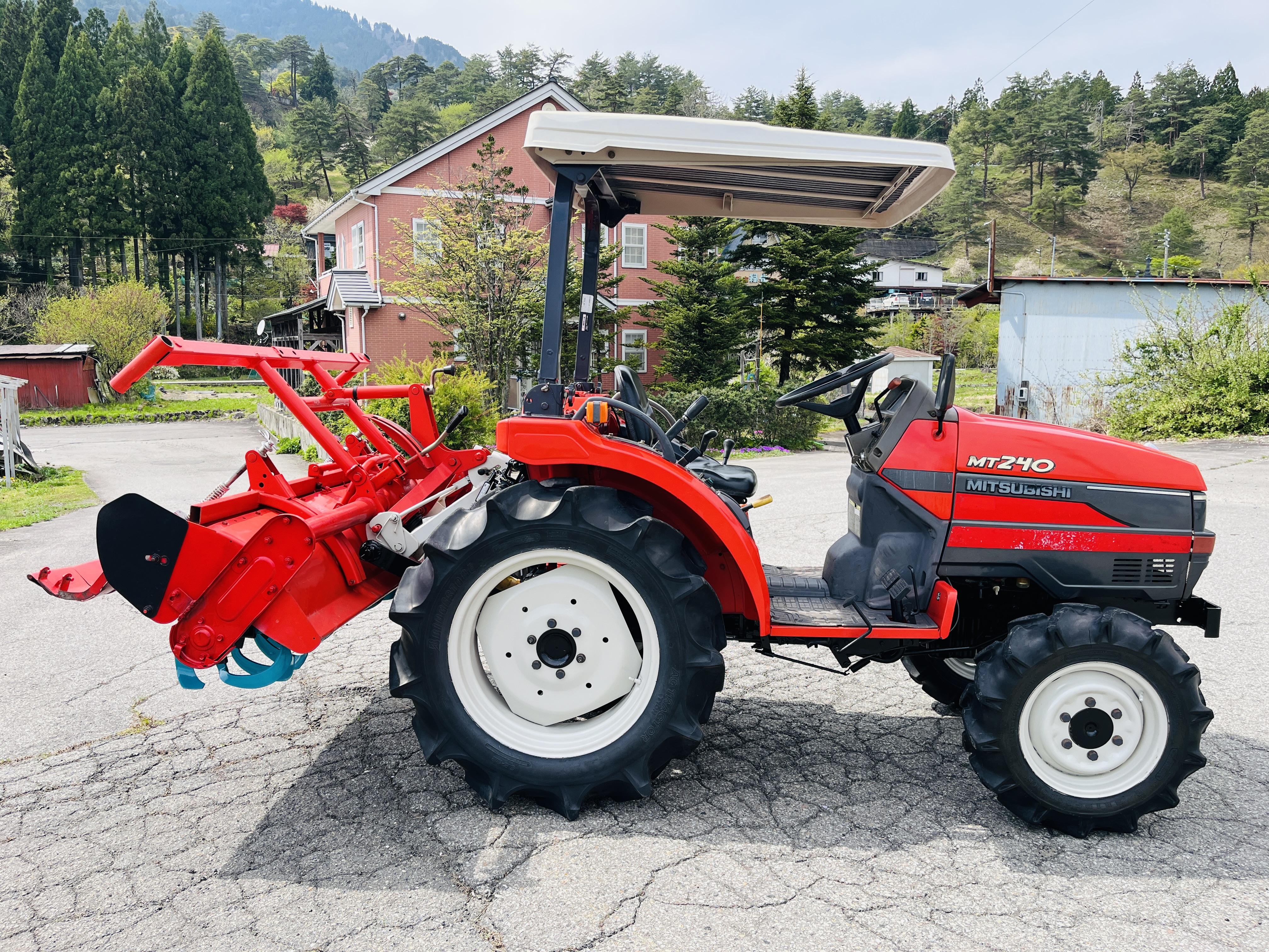 三菱マヒンドラ農機 中古トラクター MT240の商品画像6