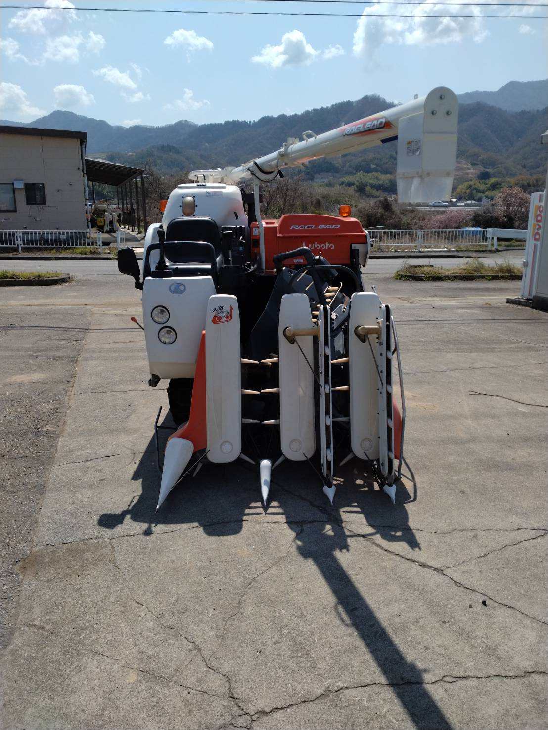 クボタ 中古コンバイン ER320-GMW2（C320-71829）