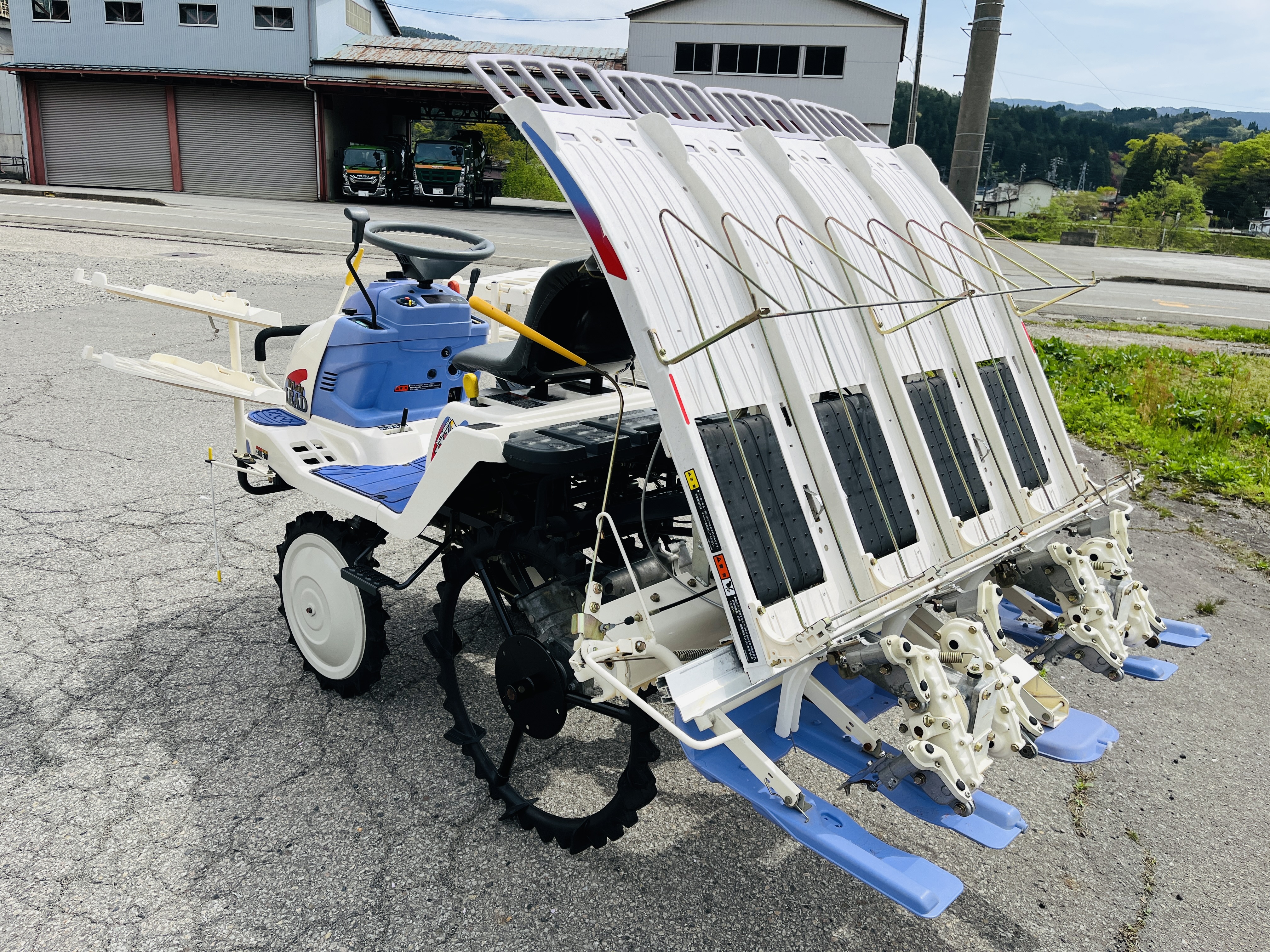 三菱マヒンドラ農機 中古田植機 LV4の商品画像4