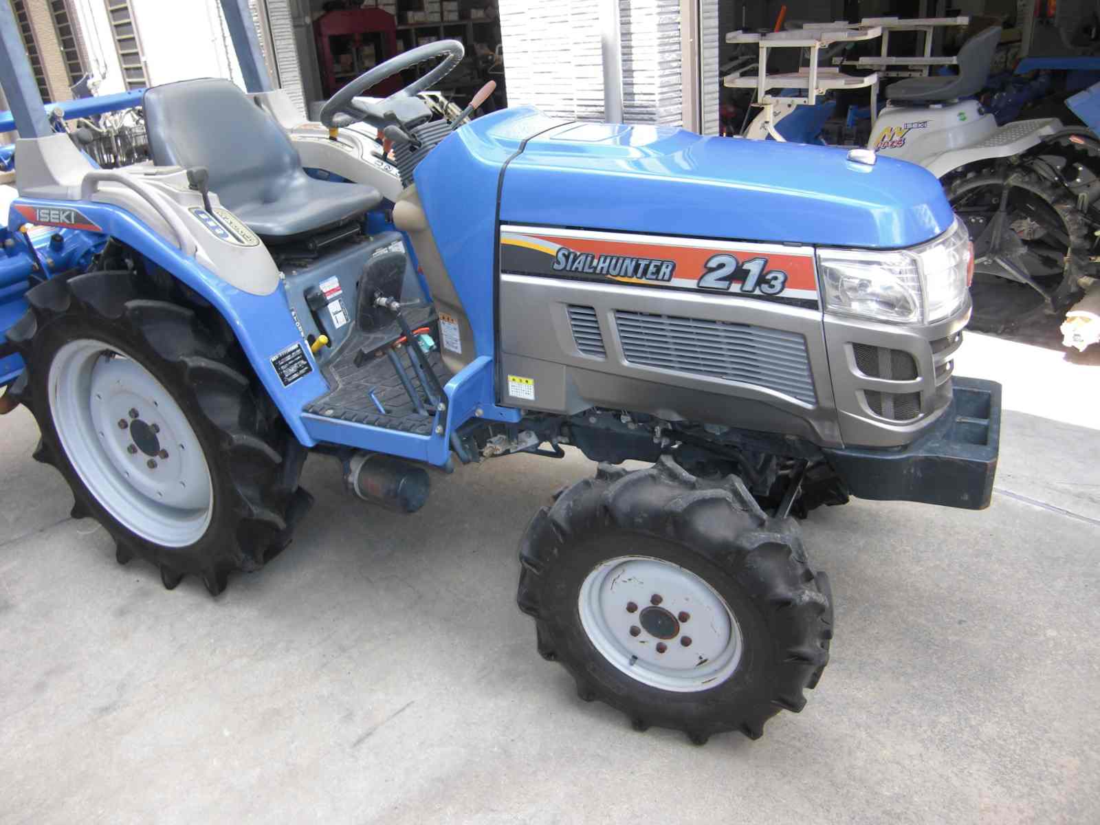 イセキ 中古トラクター TH213-BA4VD