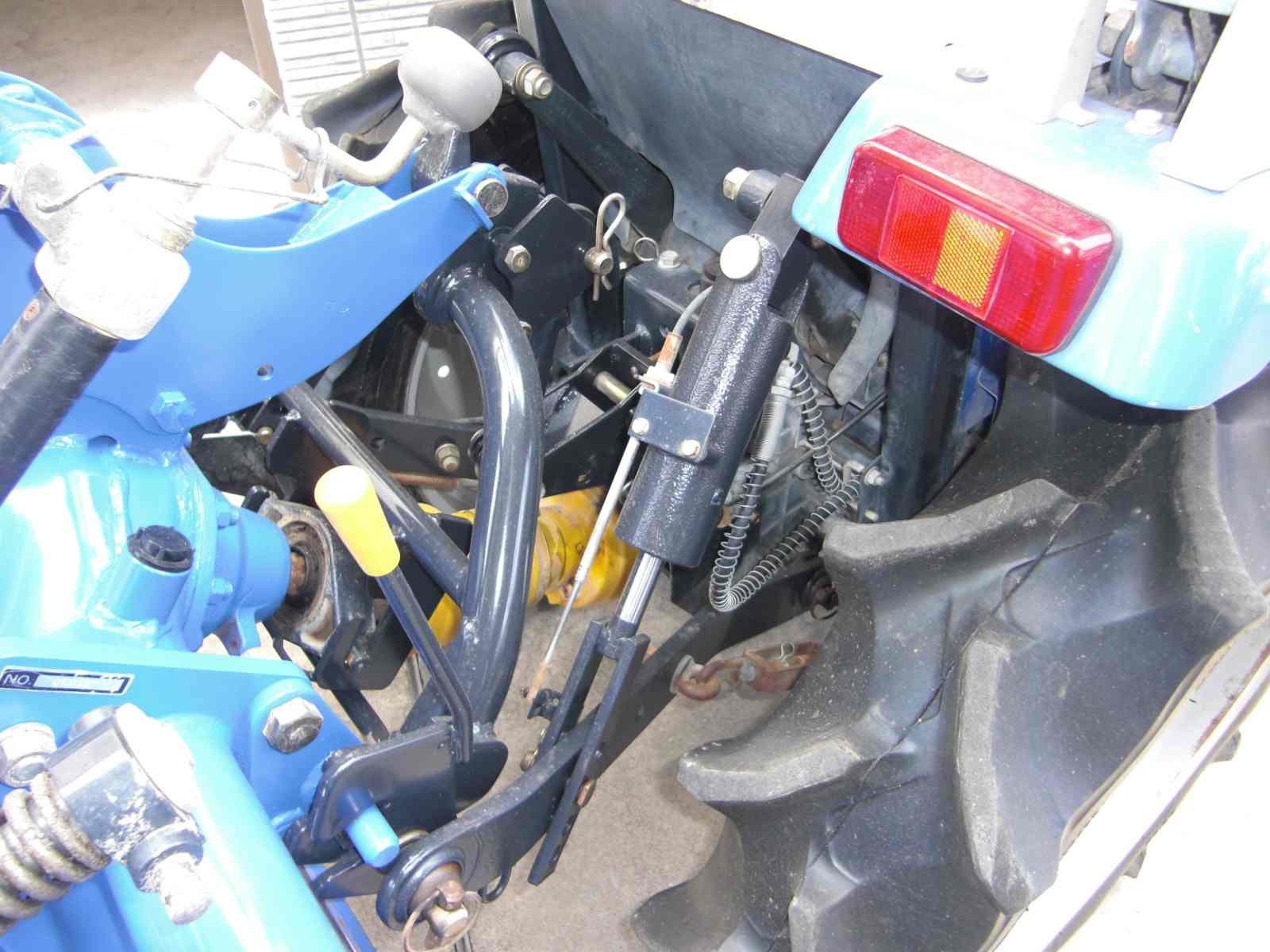 イセキ 中古トラクター TH213-BA4VDの商品画像6