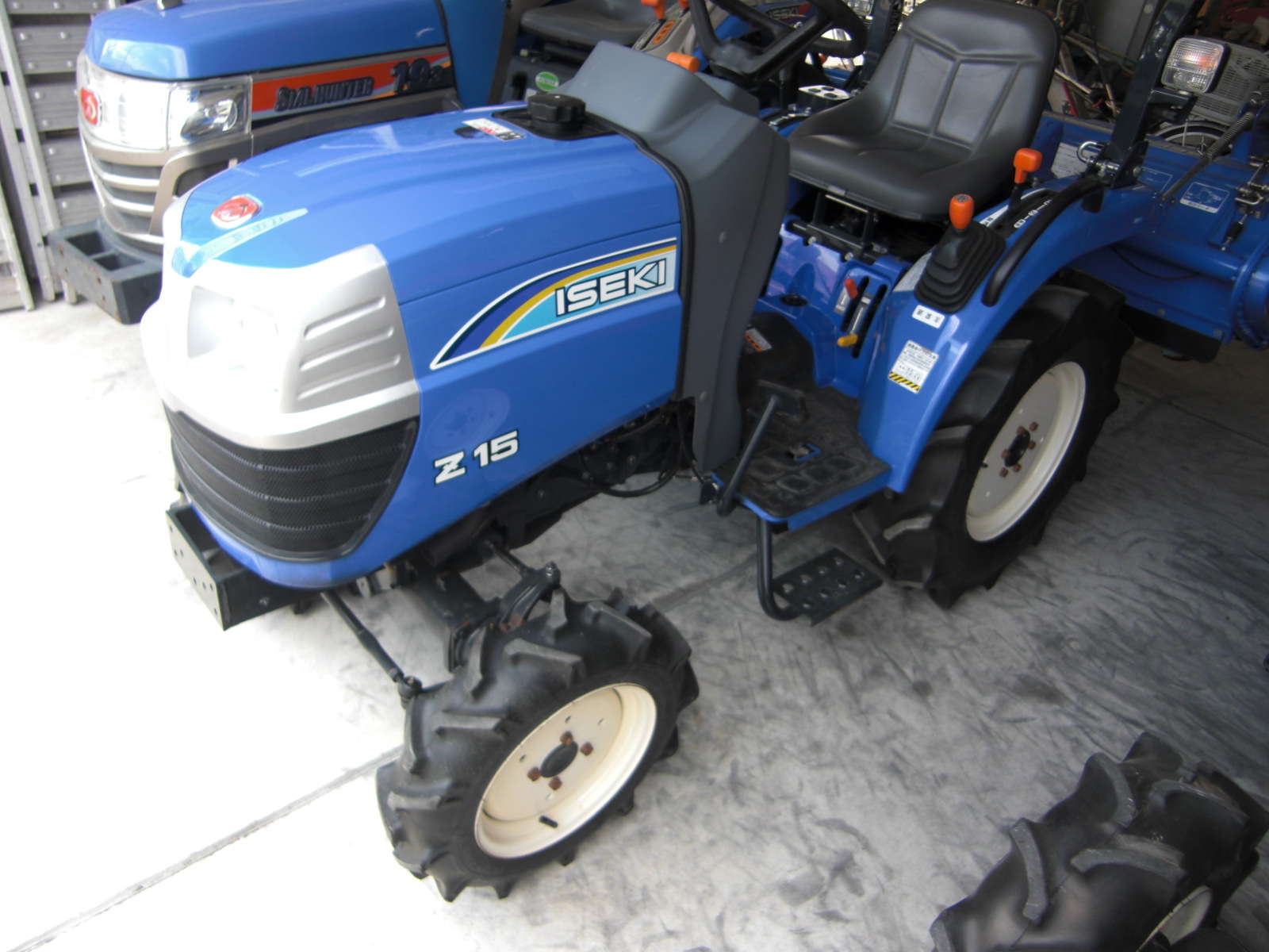 イセキ 中古トラクター Z15-A11