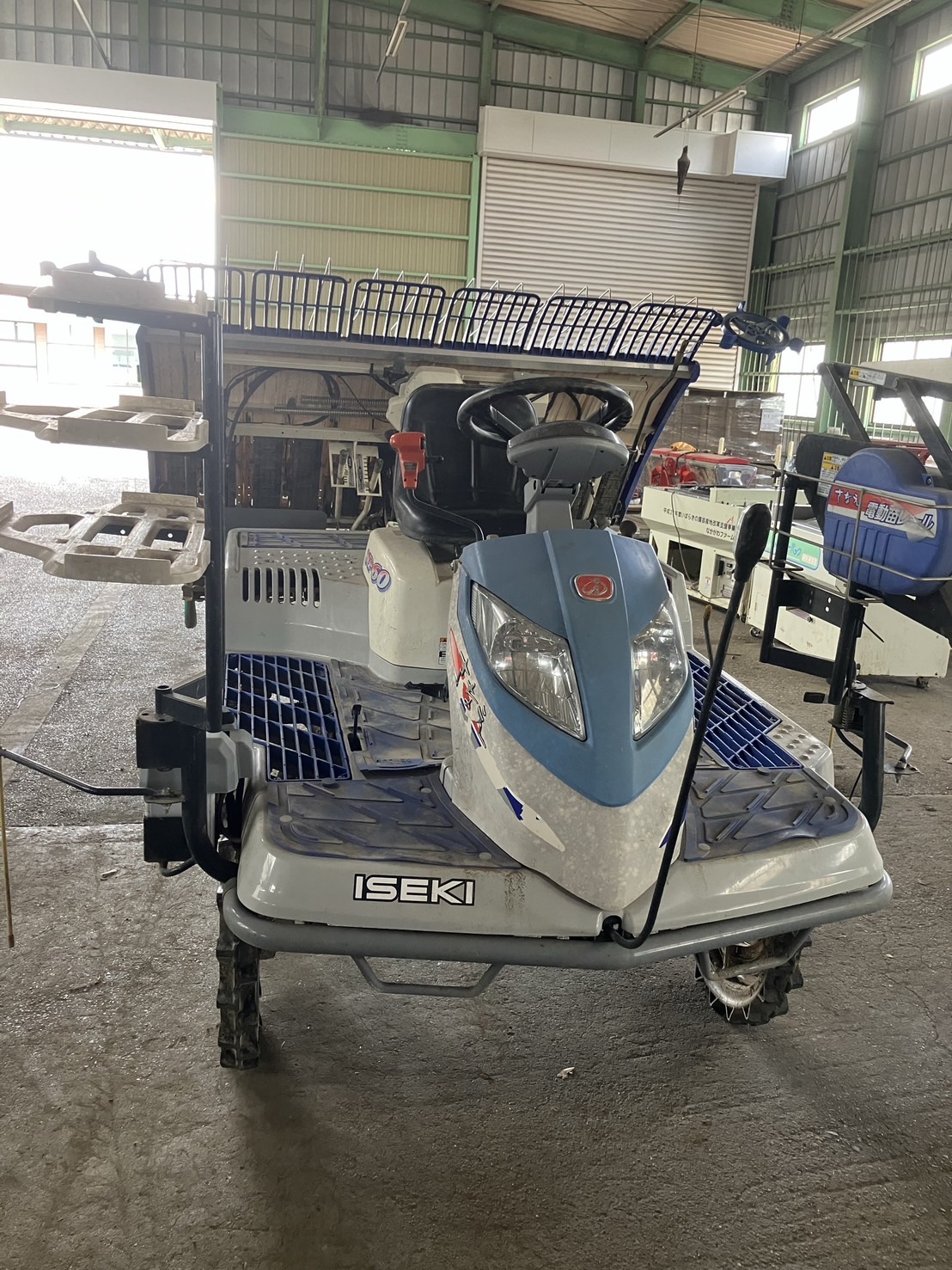 イセキ 中古田植機 【低アワー】NP60