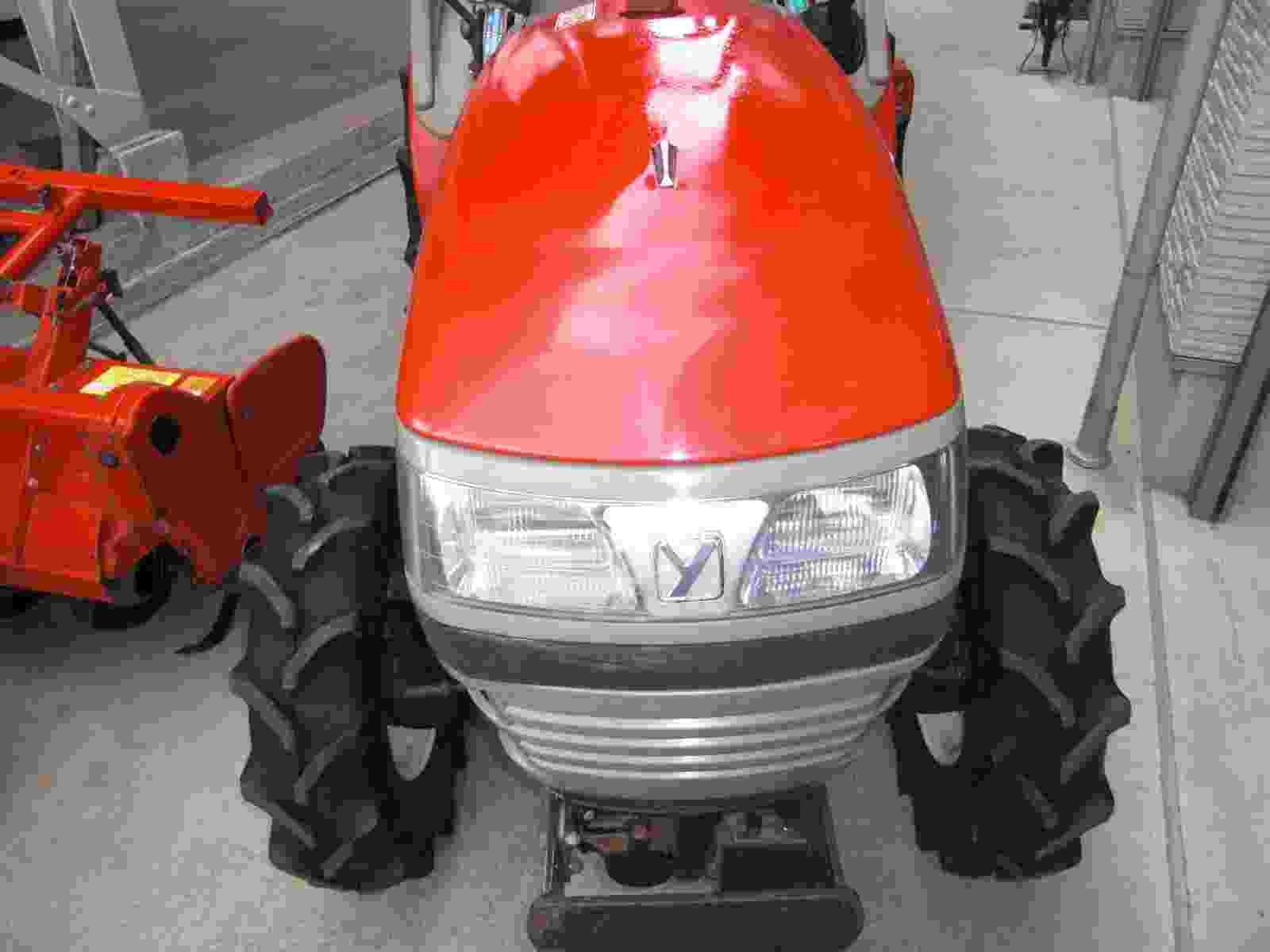 ヤンマー 中古トラクター AF120VPUS4の商品画像9