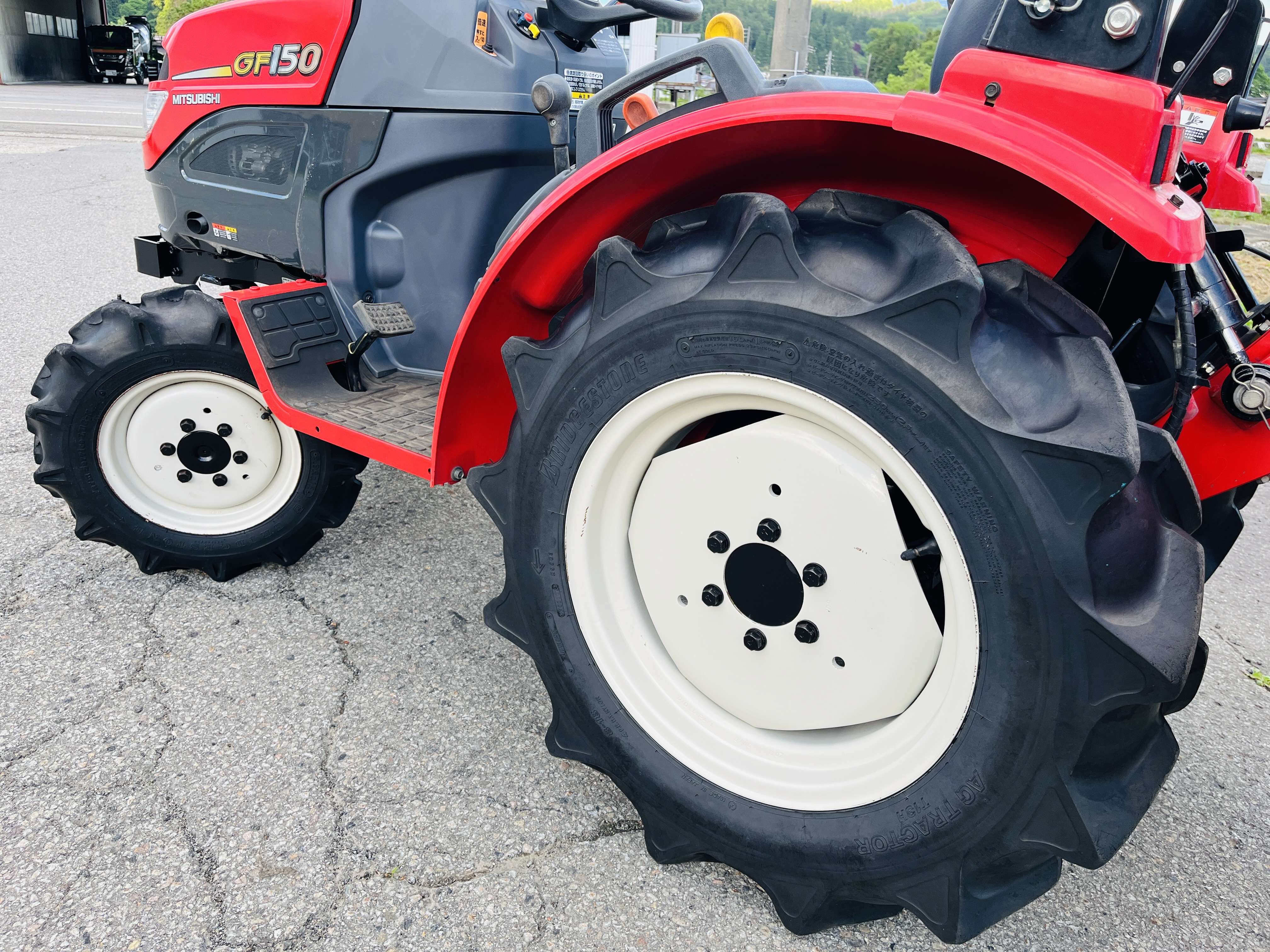 三菱マヒンドラ農機 中古トラクター GF150の商品画像9