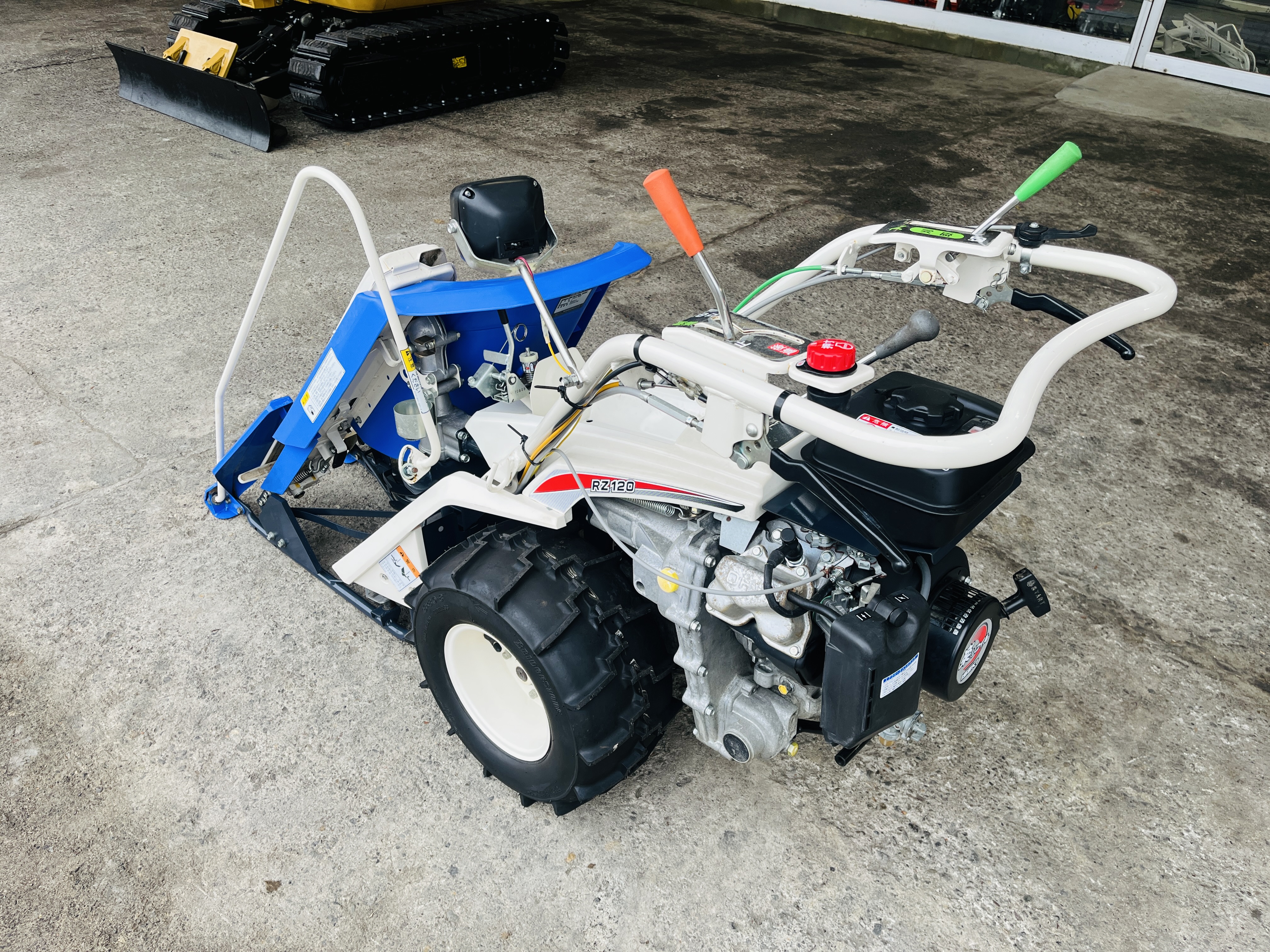 イセキ 中古バインダー RZ120の商品画像5