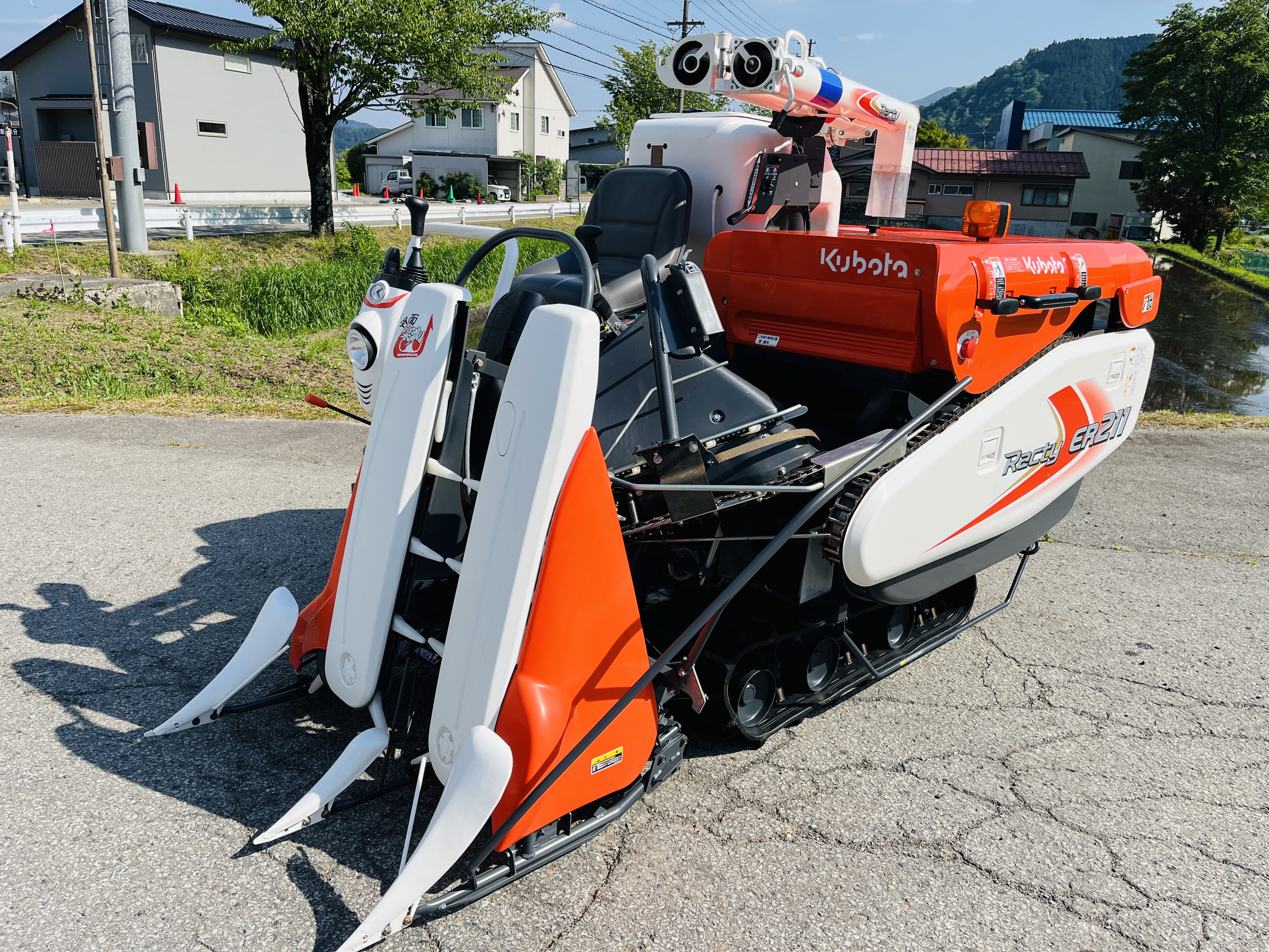 クボタ 中古コンバイン ER213NG