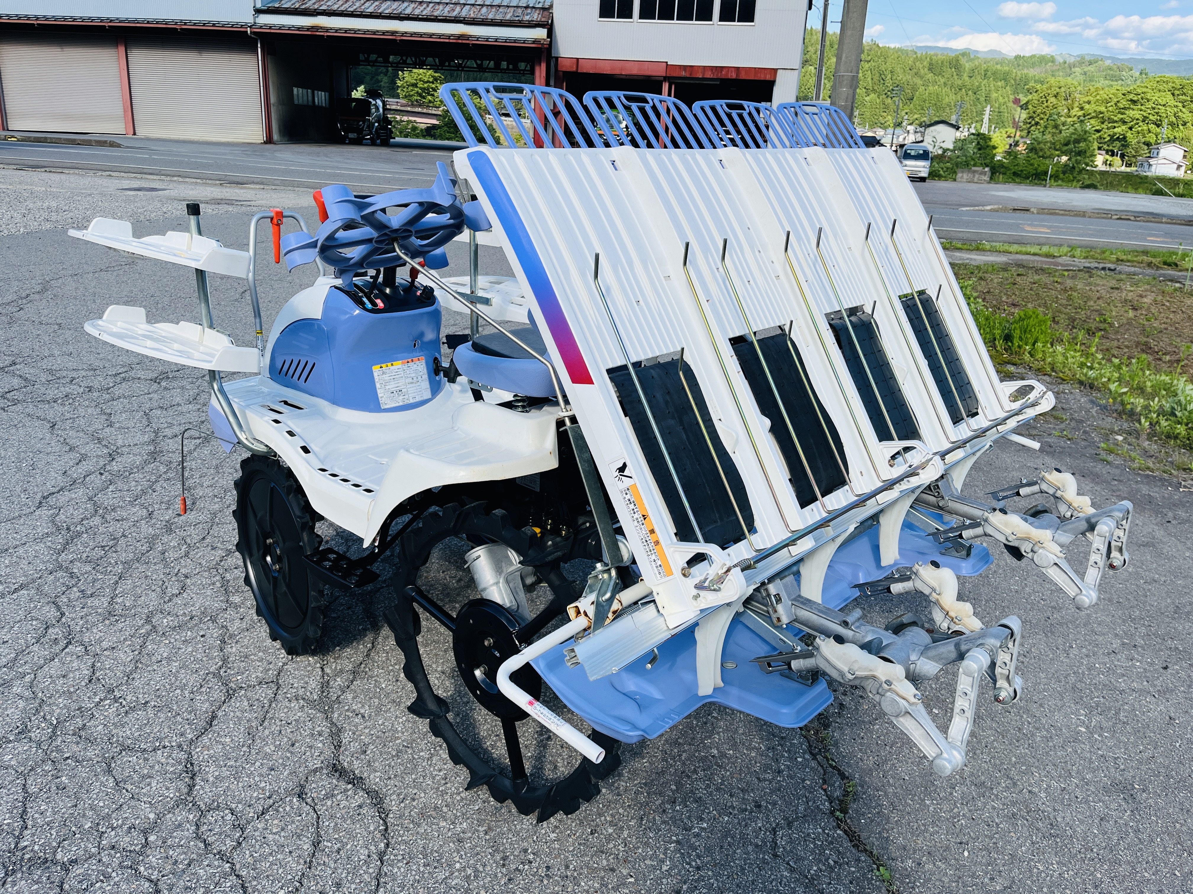 三菱マヒンドラ農機 中古田植機 LC4の商品画像4