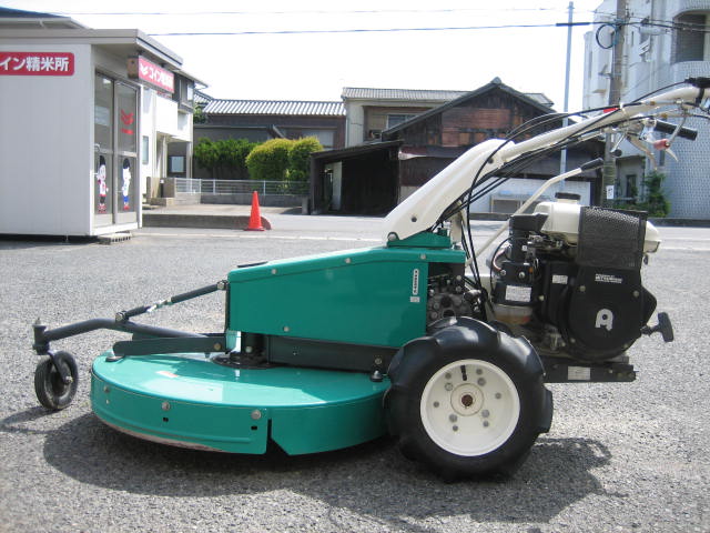 オーレック 中古草刈機 AM81
