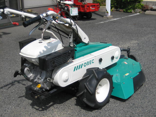 オーレック 中古草刈機 AM81の商品画像2