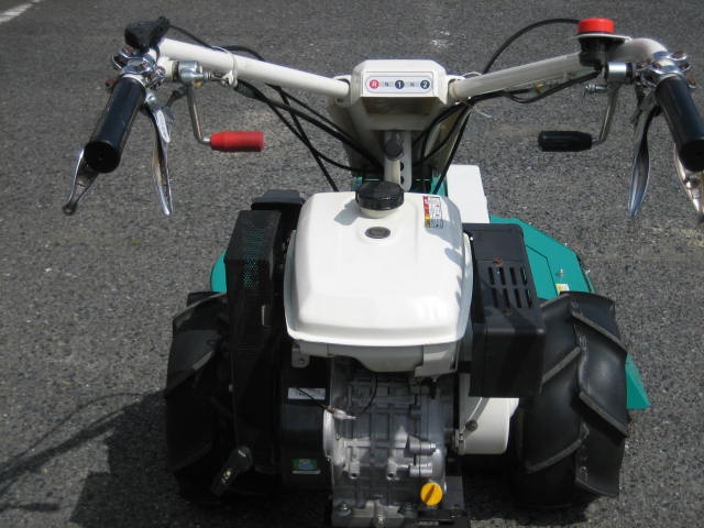 オーレック 中古草刈機 AM81の商品画像4