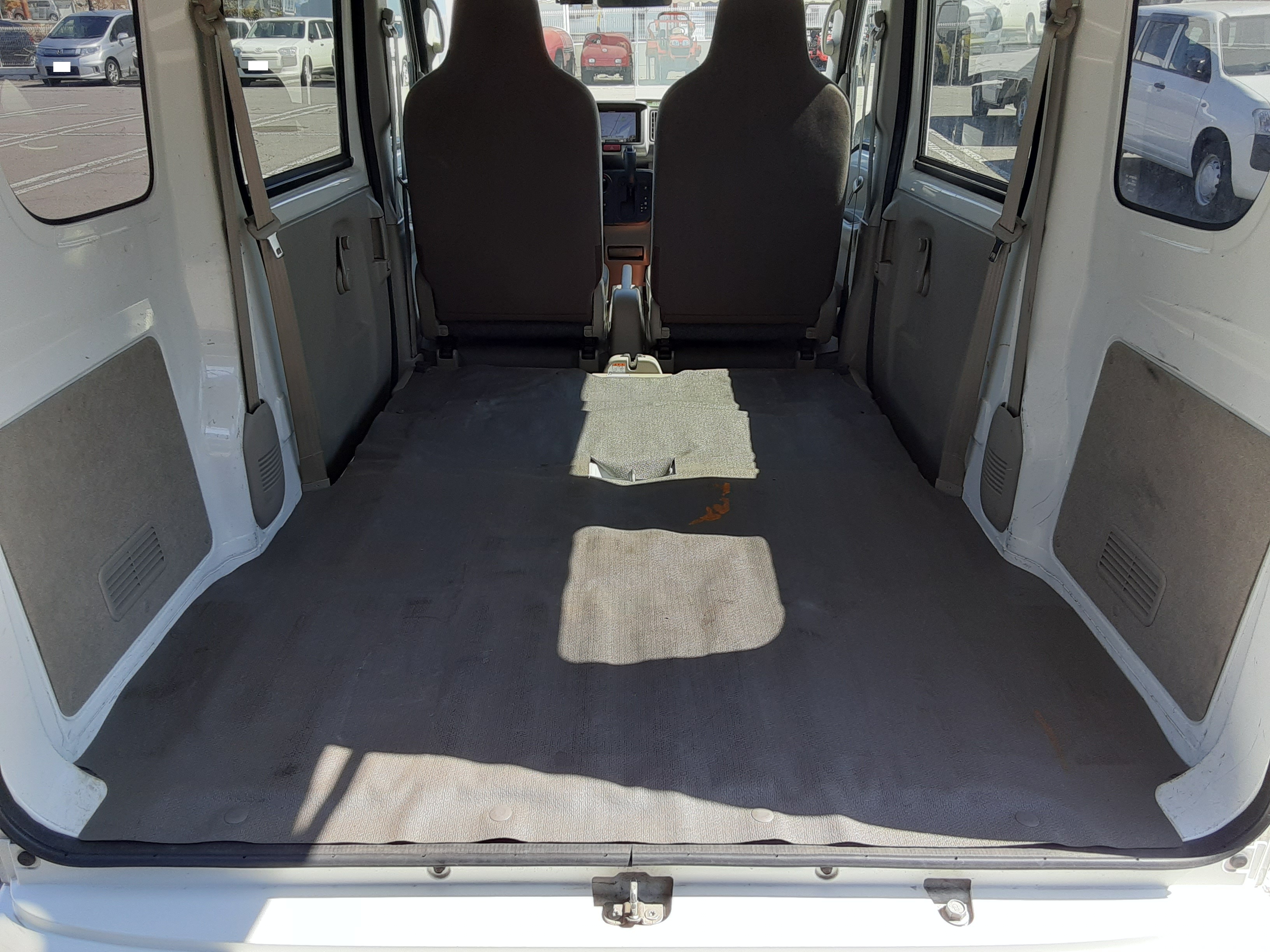 日産 中古車 NV100クリッパーバン DX エマージェンシーブレーキパッケージの商品画像9