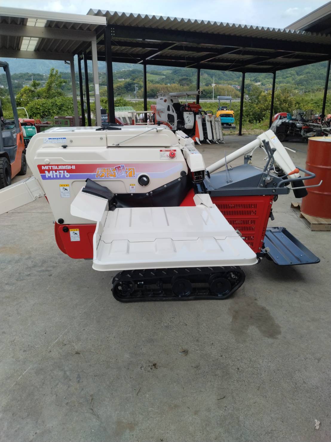 ミツビシ 中古ハーベスター MH76の商品画像2
