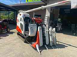 クボタ 中古コンバイン ER323SPGWの商品画像1