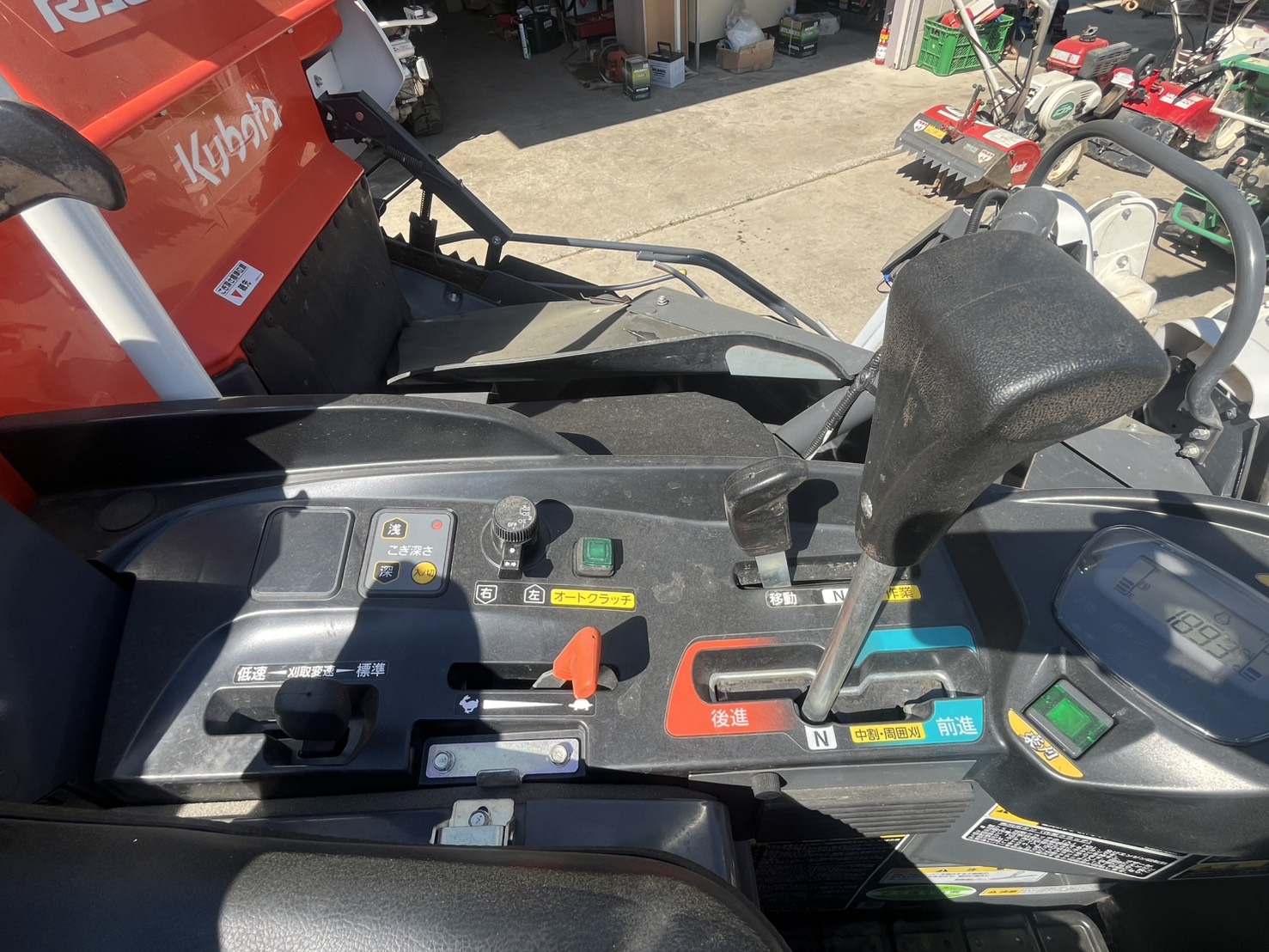 クボタ 中古コンバイン ER323SPGWの商品画像6