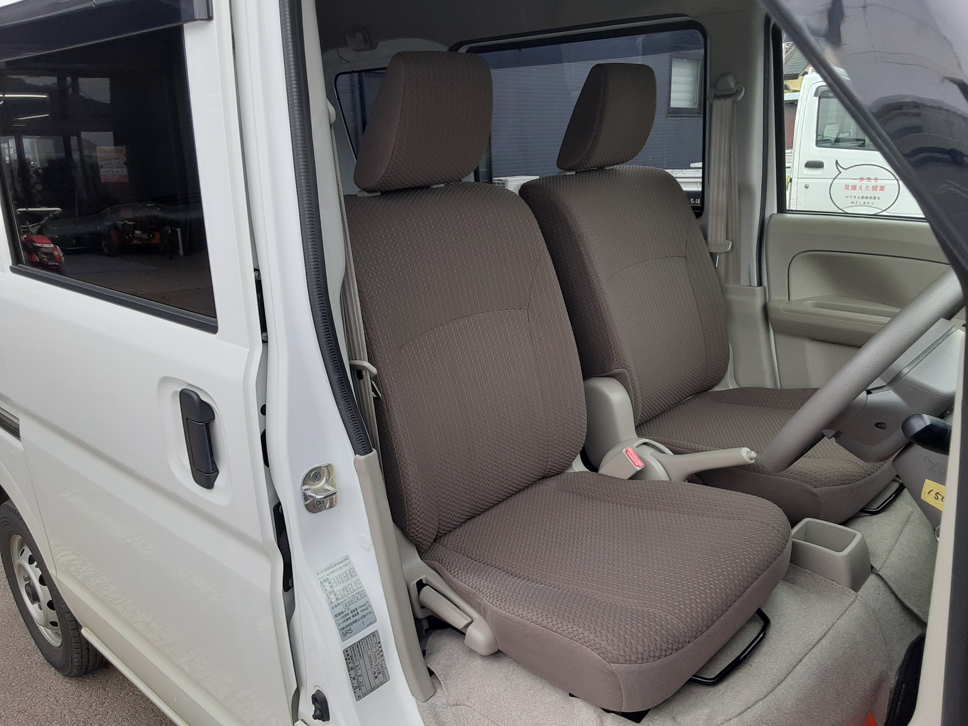 日産 中古車 ＮＶ１００クリッパーバン ＤＸ　ＧＬパッケージの商品画像8