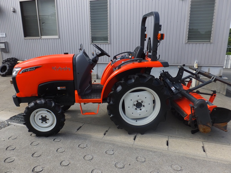 クボタ 中古トラクター FT240の商品画像2