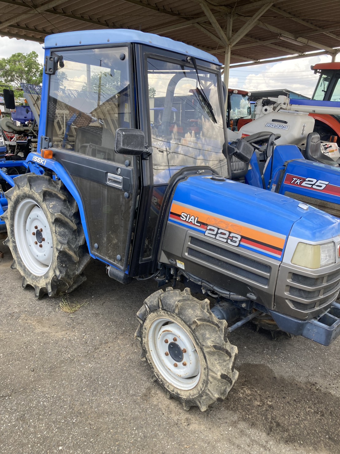 イセキ 中古トラクター TF223の商品画像2