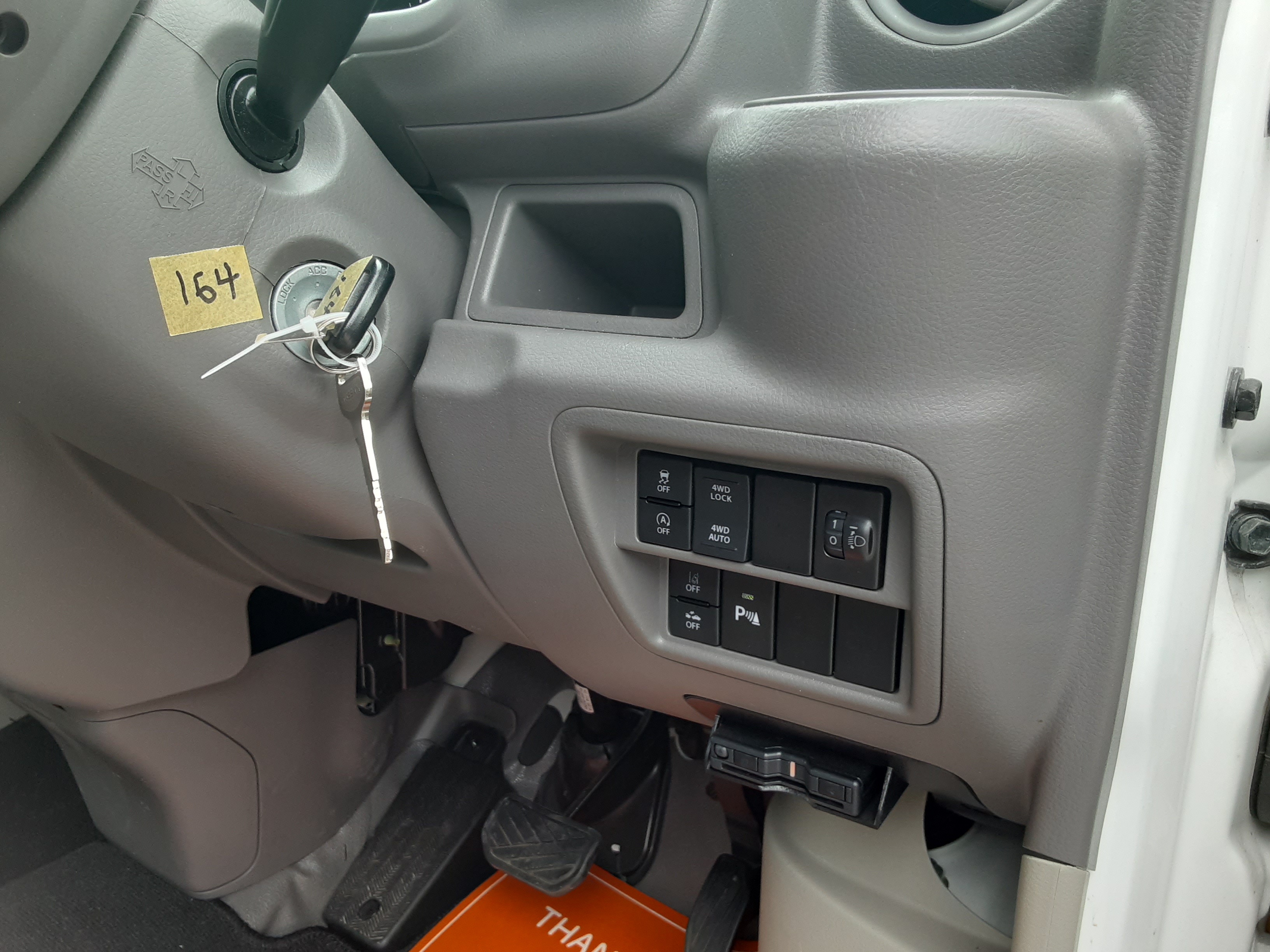 日産 中古車 NV100クリッパーバン DX GLパッケージの商品画像4