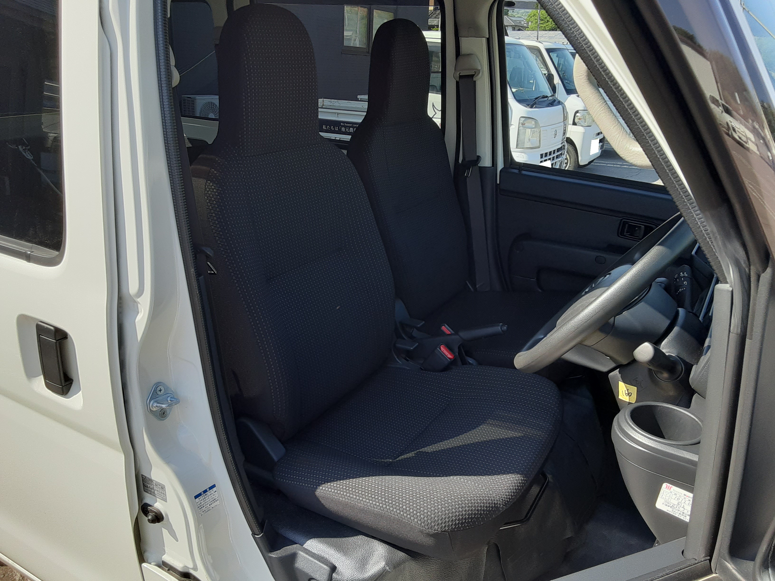ダイハツ 中古車 ハイゼットカーゴ DX SAIIIの商品画像8