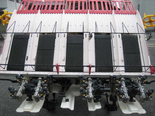 ヤンマー 中古田植機 RJ5 U-ZFの商品画像4