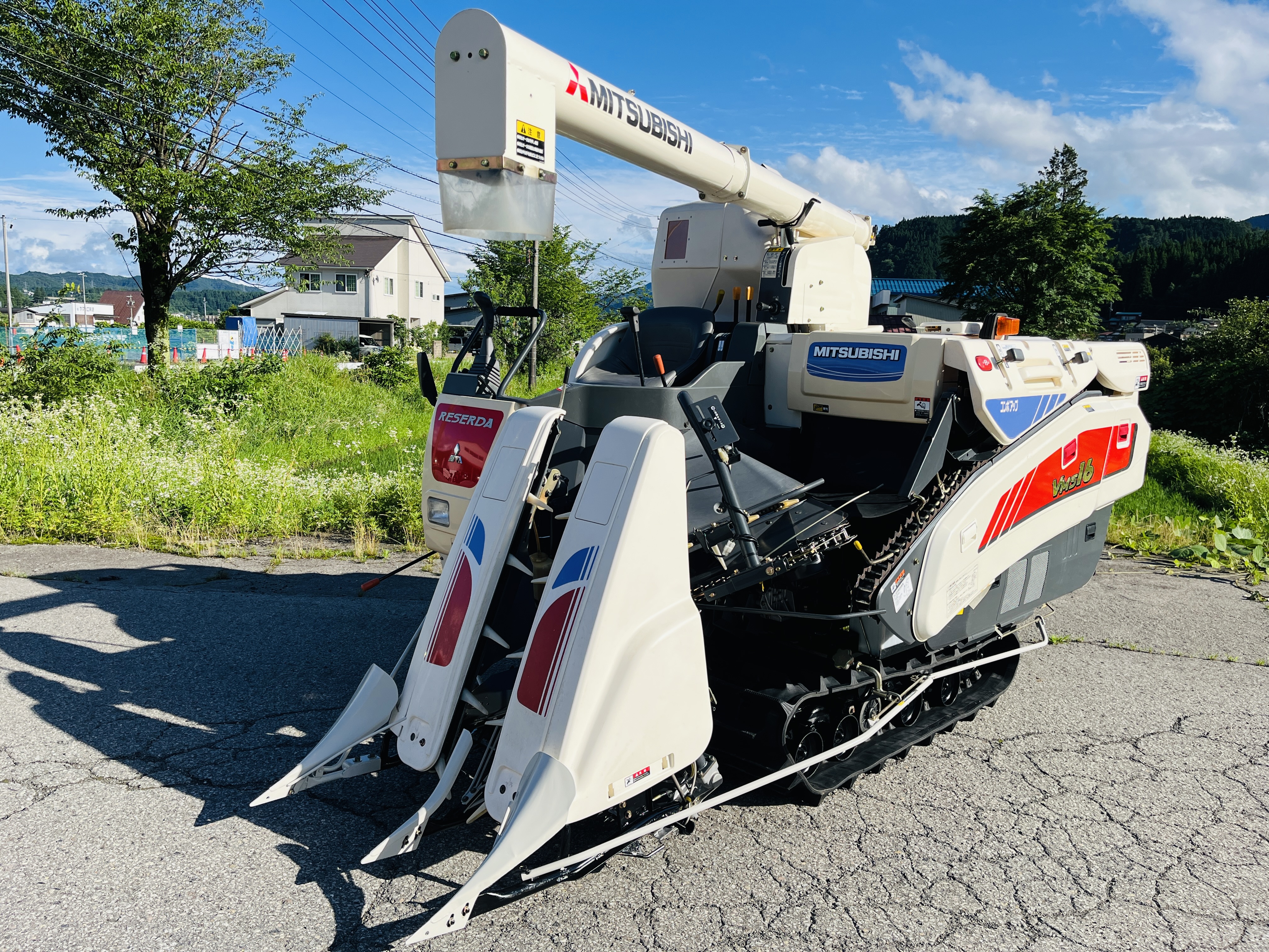 三菱マヒンドラ農機 中古コンバイン VMS16G