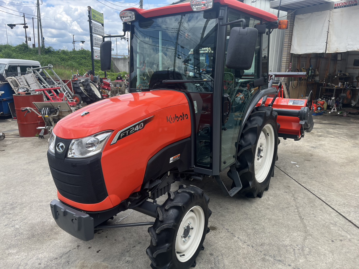 クボタ 中古トラクター FT240