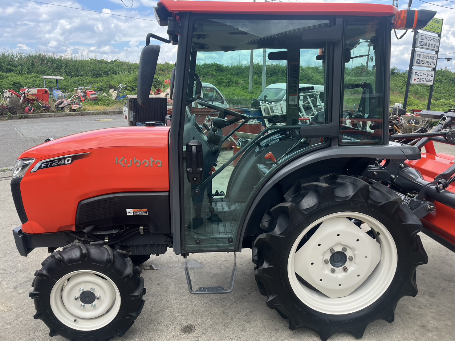 クボタ 中古トラクター FT240の商品画像3
