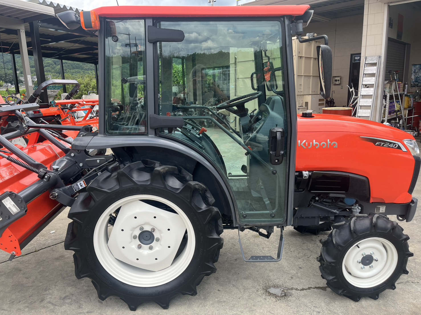 クボタ 中古トラクター FT240の商品画像4