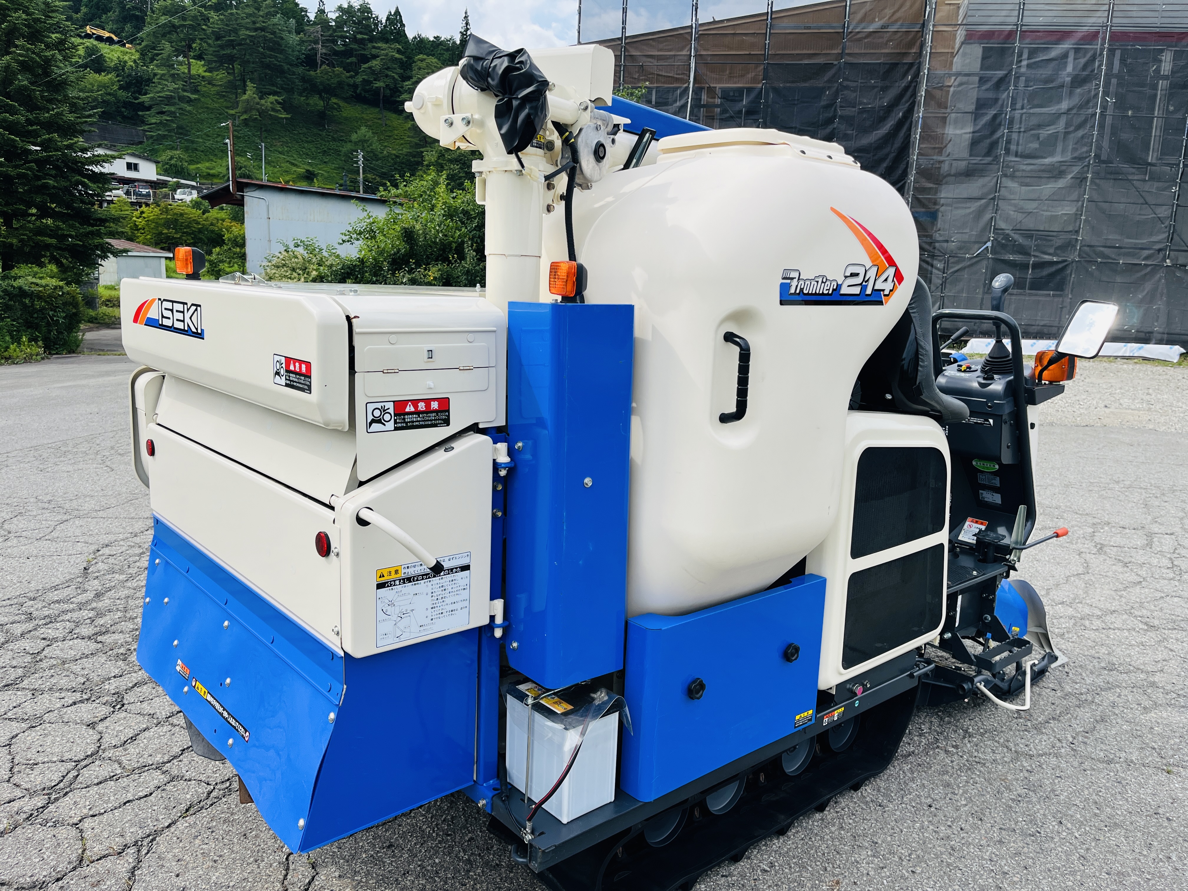 イセキ 中古コンバイン HN214-GZKWCの商品画像5